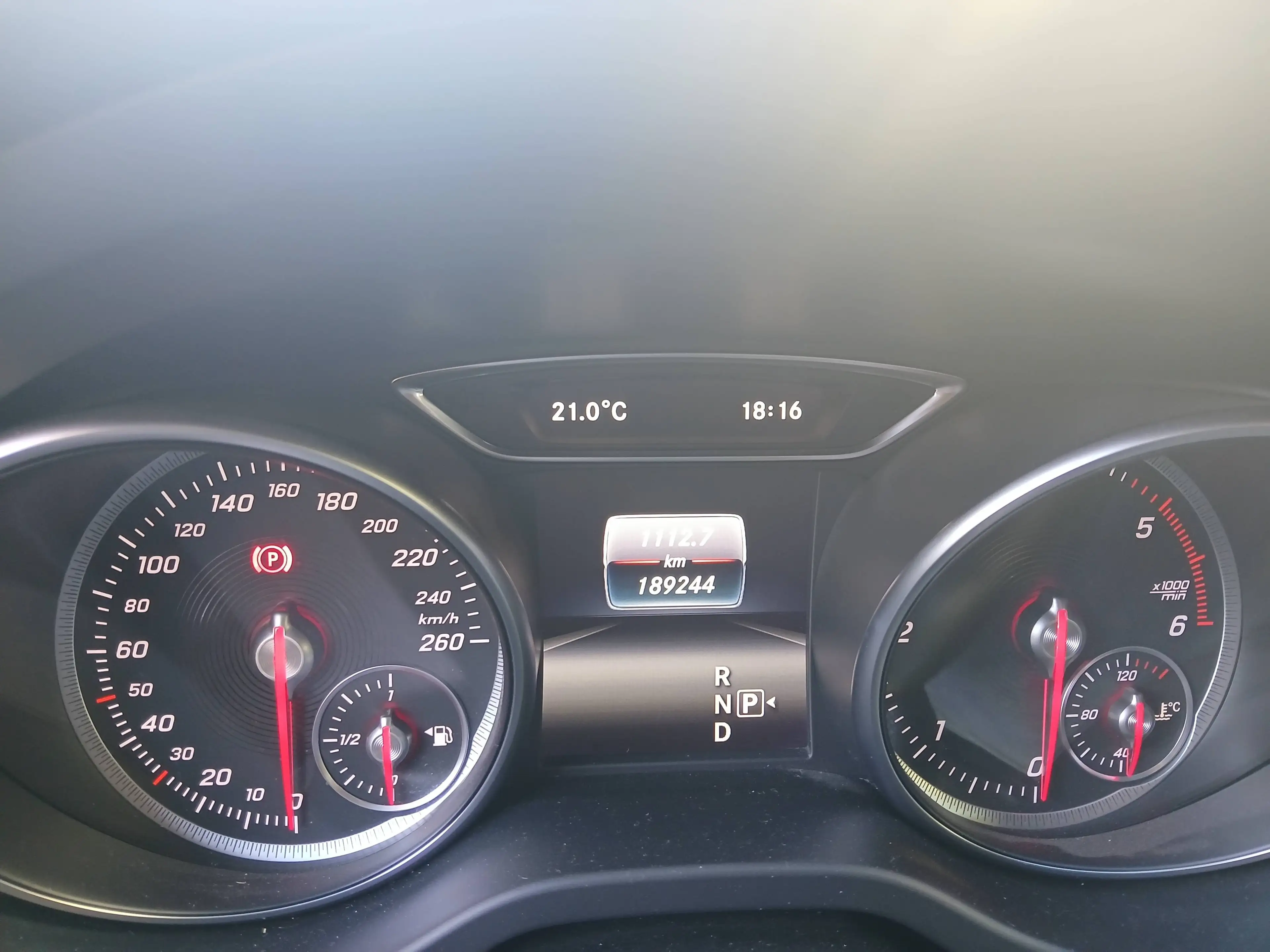 Mercedes-Benz CLA 200 — photo 6