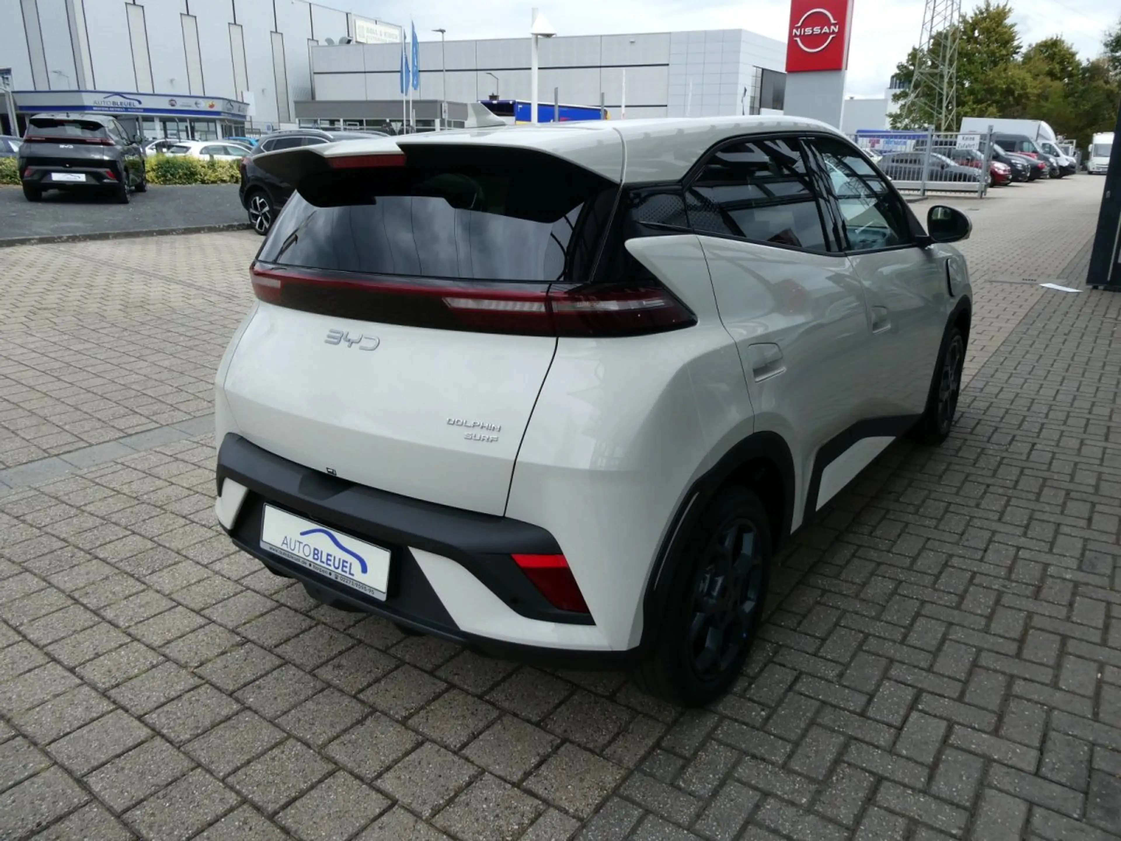 BYD Dolphin Surf Comfort 43kWh *Leder*LED*360-Grad*SHZ* — photo 4