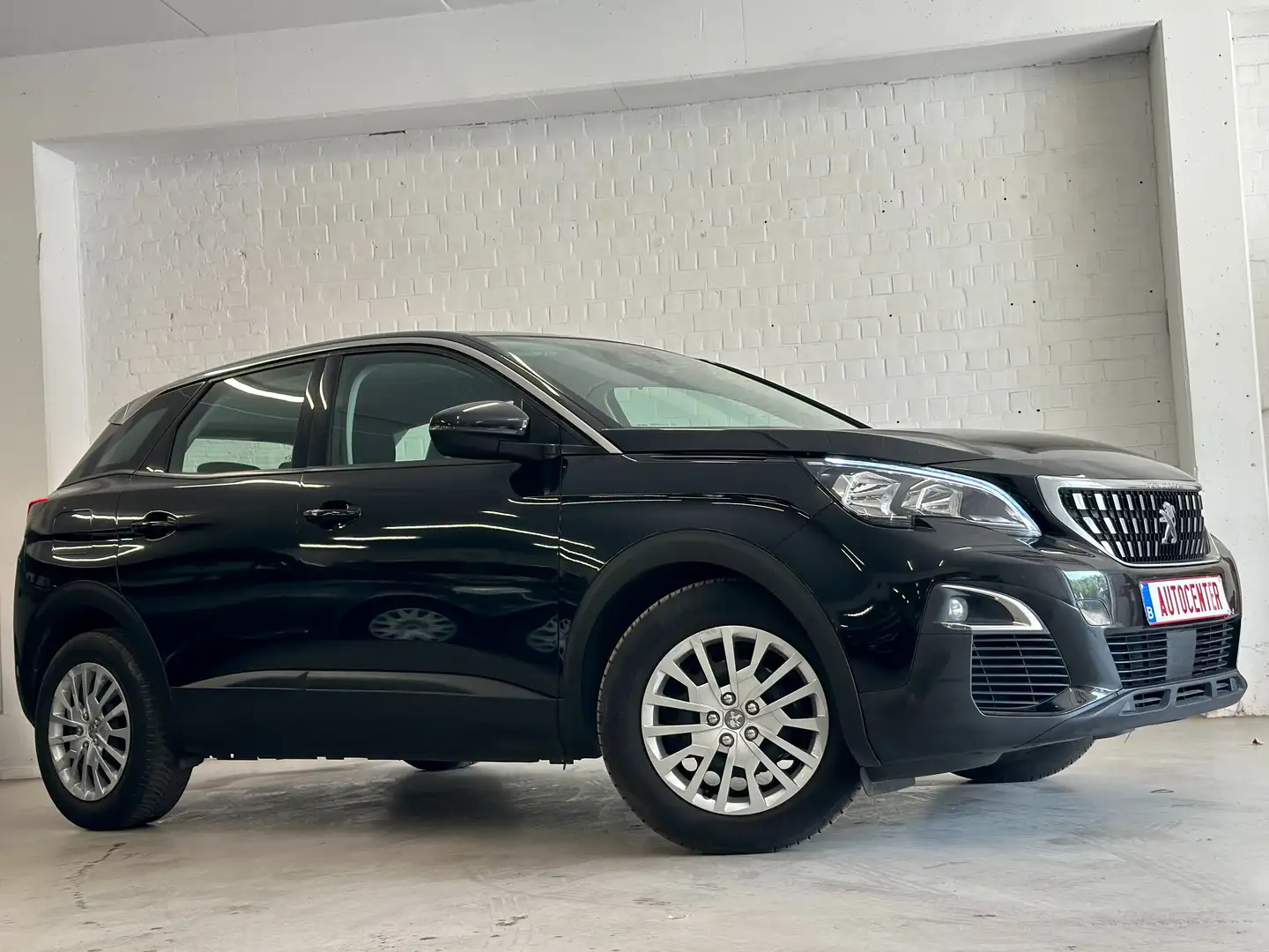 Peugeot 3008 1.2 Benzine Euro 6d-ISC 2020 Noir - 1
