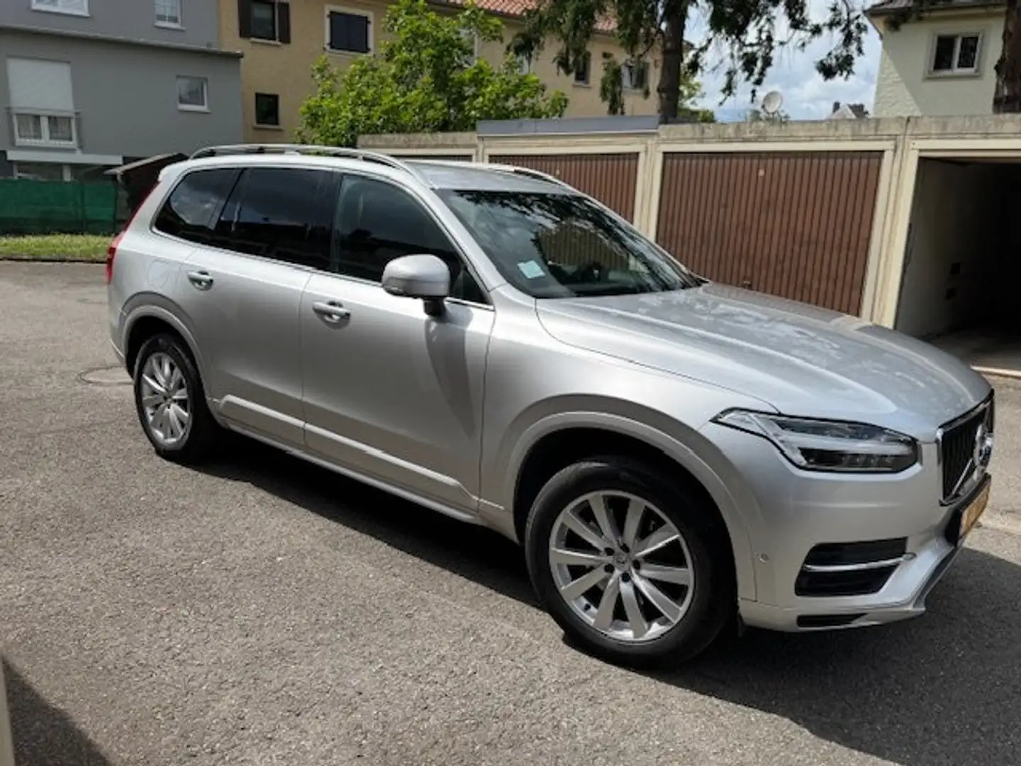 Volvo XC90 XC90 D5 AWD Geartronic Momentum Argent - 1