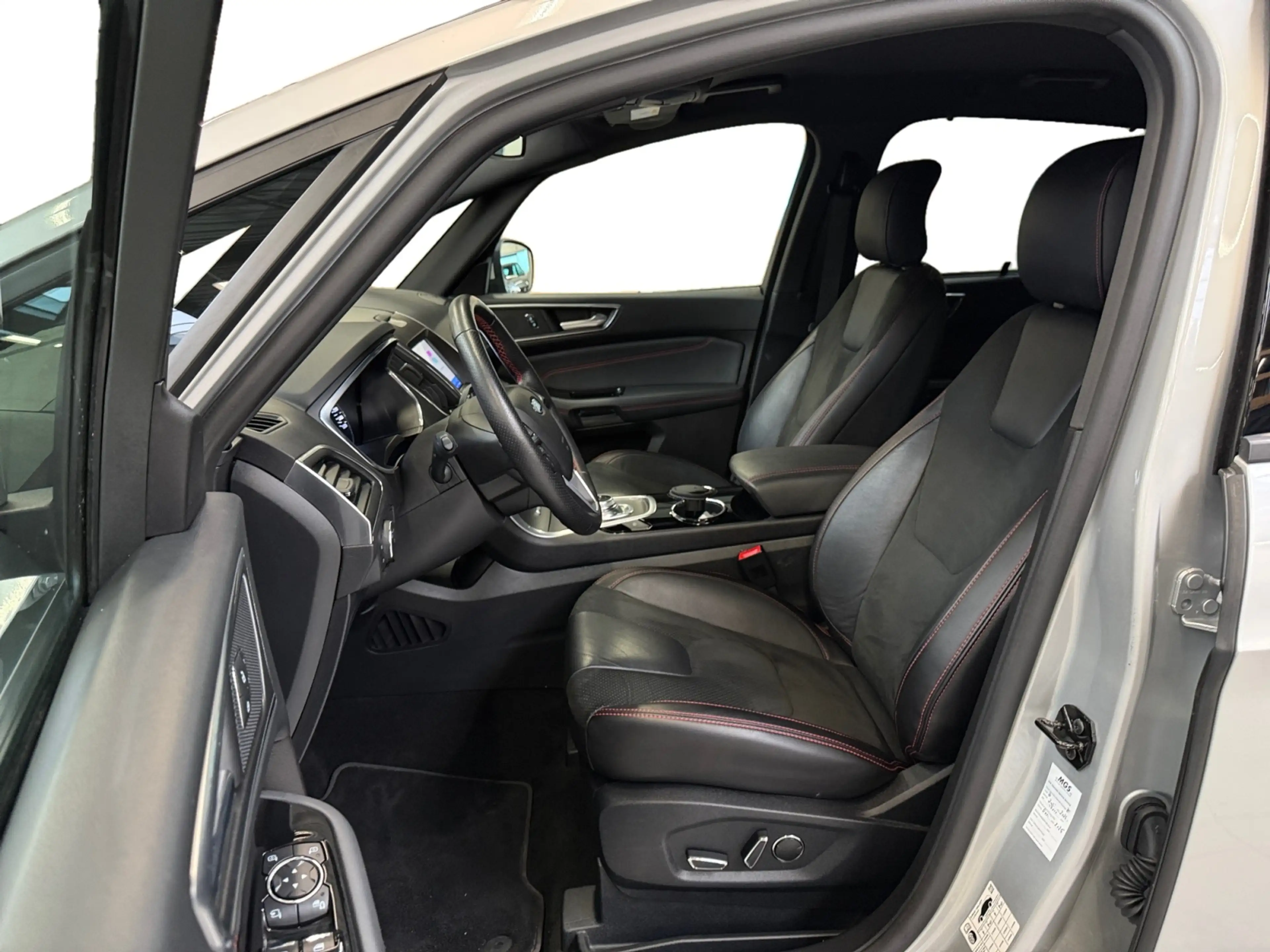 Ford S-Max 2.5i HEV 7P I Adaptive Cruise I Camera I Elek. Ach — photo 11