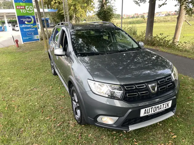 Dacia Logan Stepway Celebration 0.9Tce AUTOMATIK NAVI TEMPOM