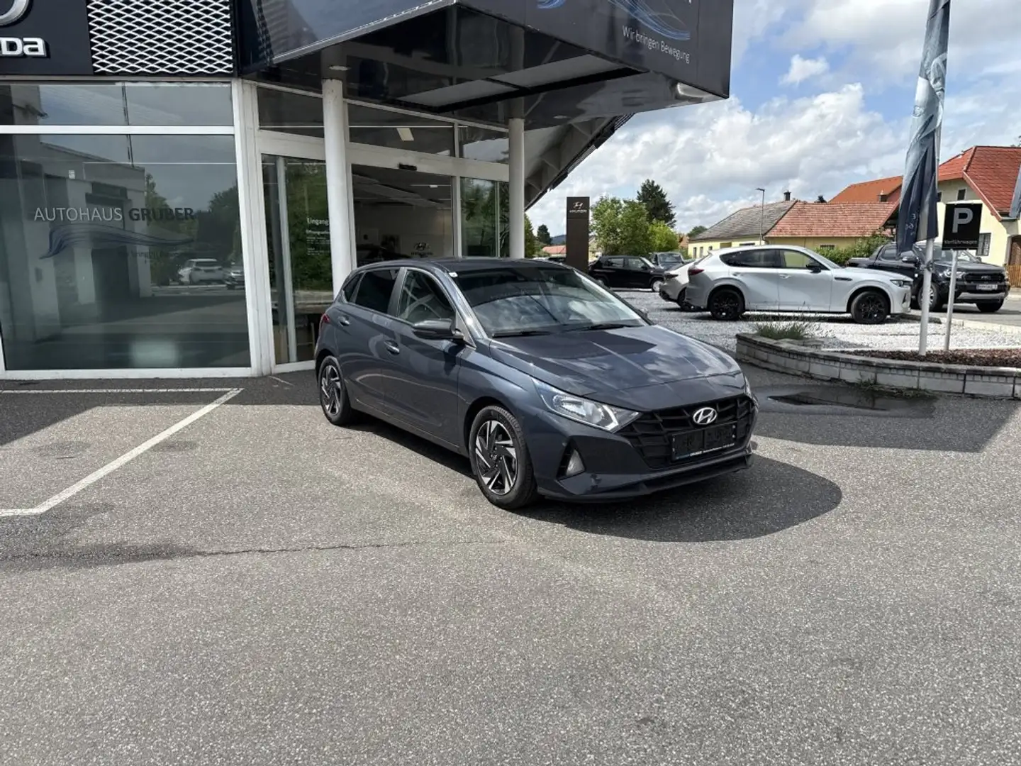 Hyundai i20 (BC3) Chic 1,2 MPI b1bc0 Grau - 2