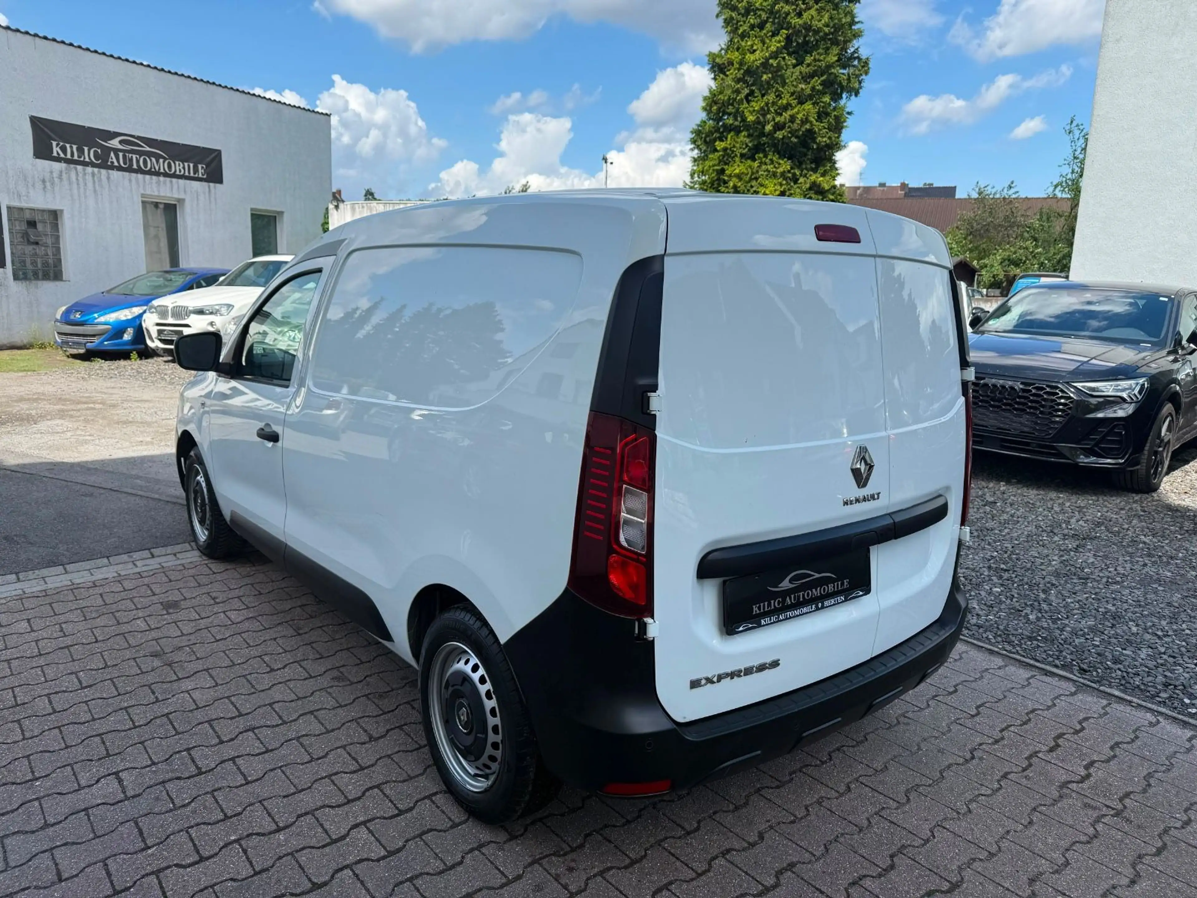 Renault Express Extra Kasten 1.Hand*Klima*AppleCarPlay — photo 8