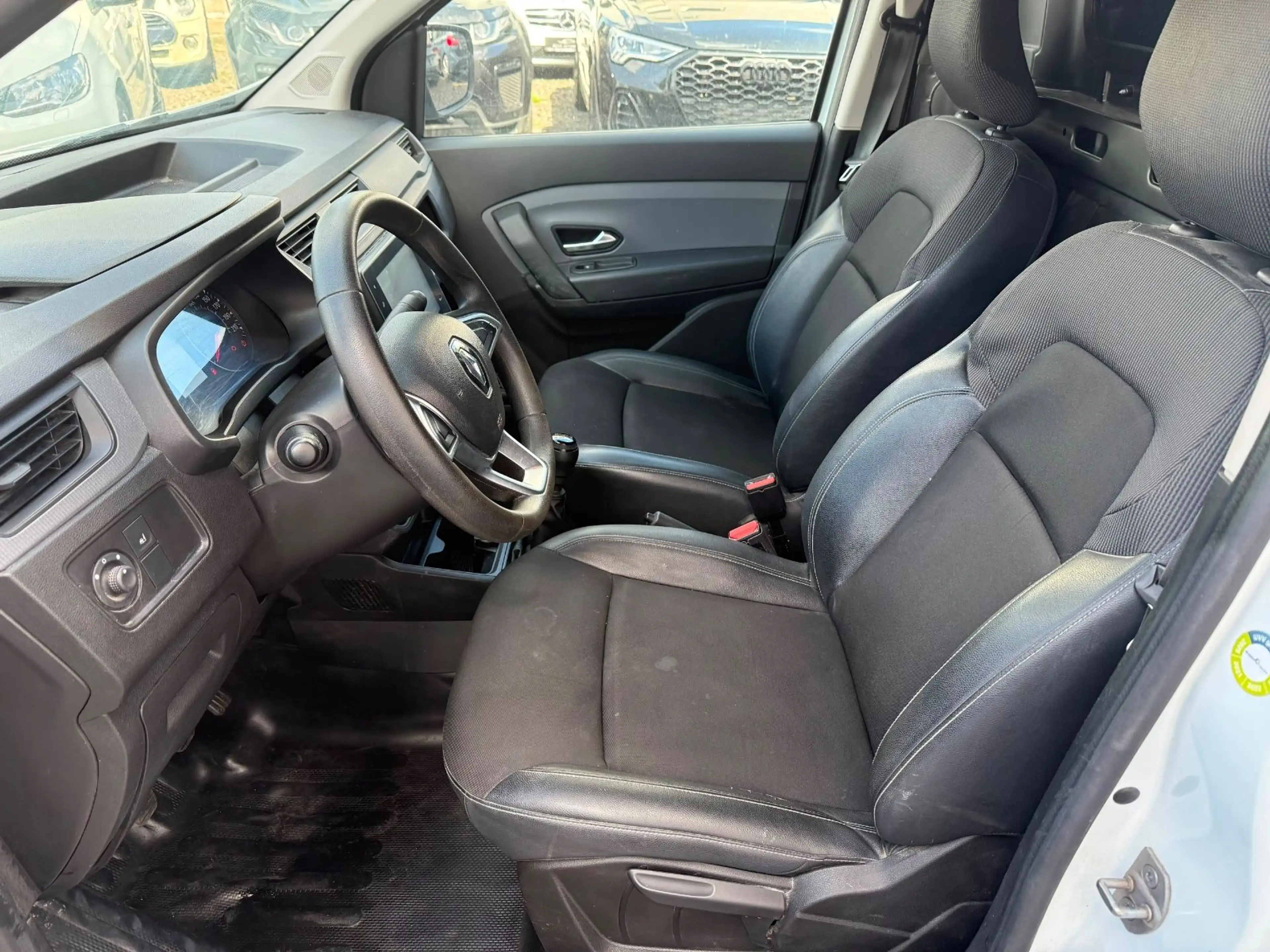 Renault Express Extra Kasten 1.Hand*Klima*AppleCarPlay — photo 11