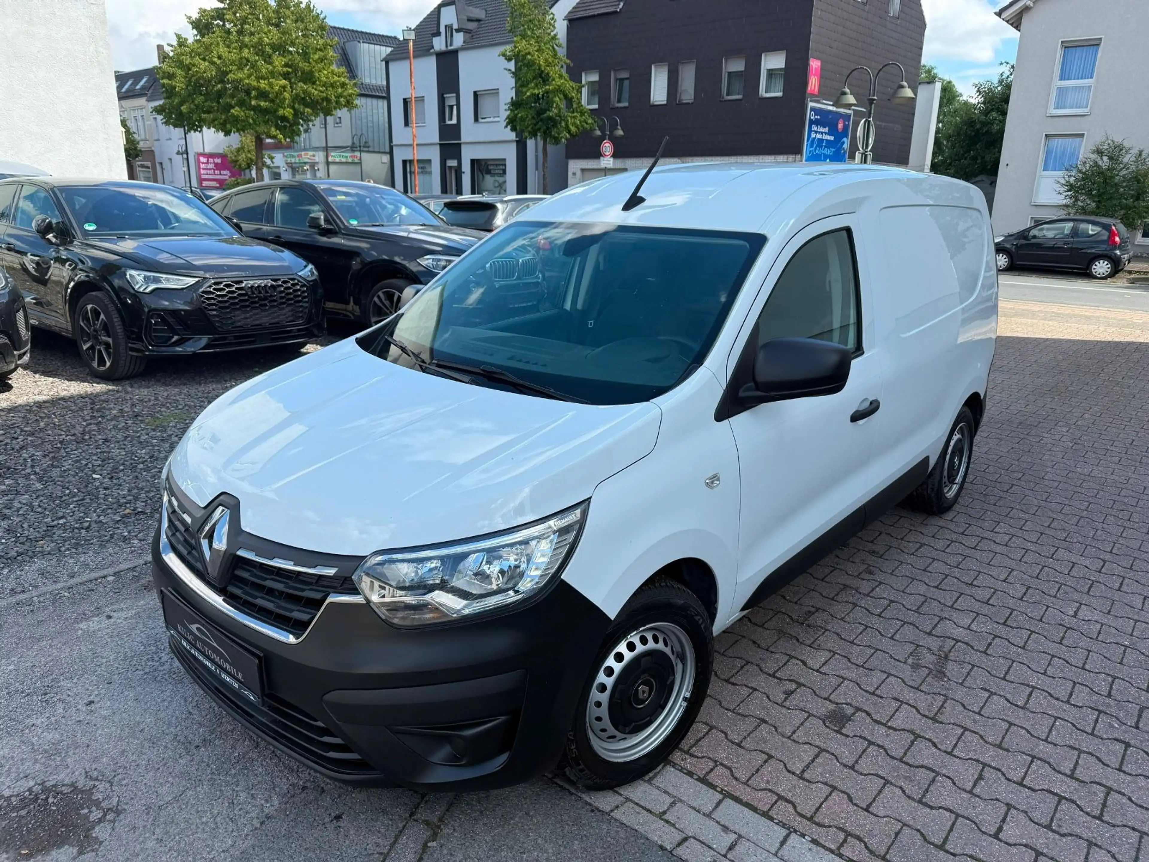 Renault Express Extra Kasten 1.Hand*Klima*AppleCarPlay — photo 2