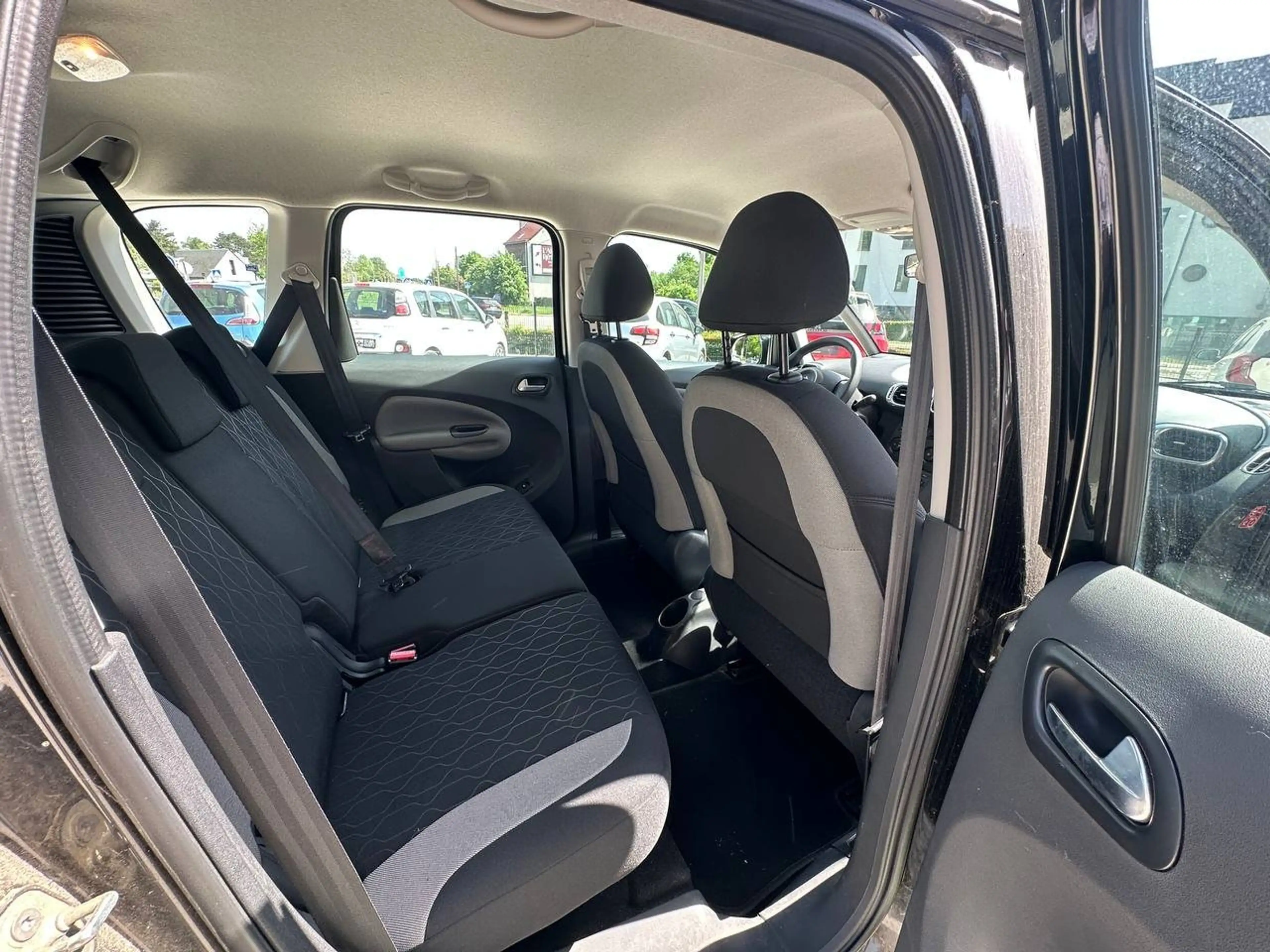 Citroen C3 Picasso 1.4 VTi  *  5.242 KM !!!!!!!!! * — photo 11