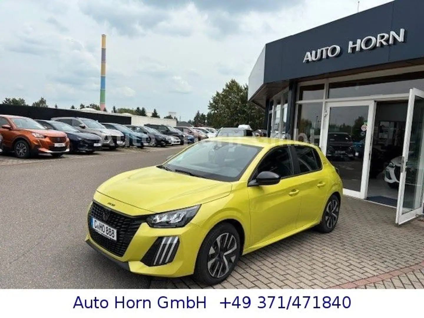 Peugeot 208 Style Purtech 75 Gelb - 1