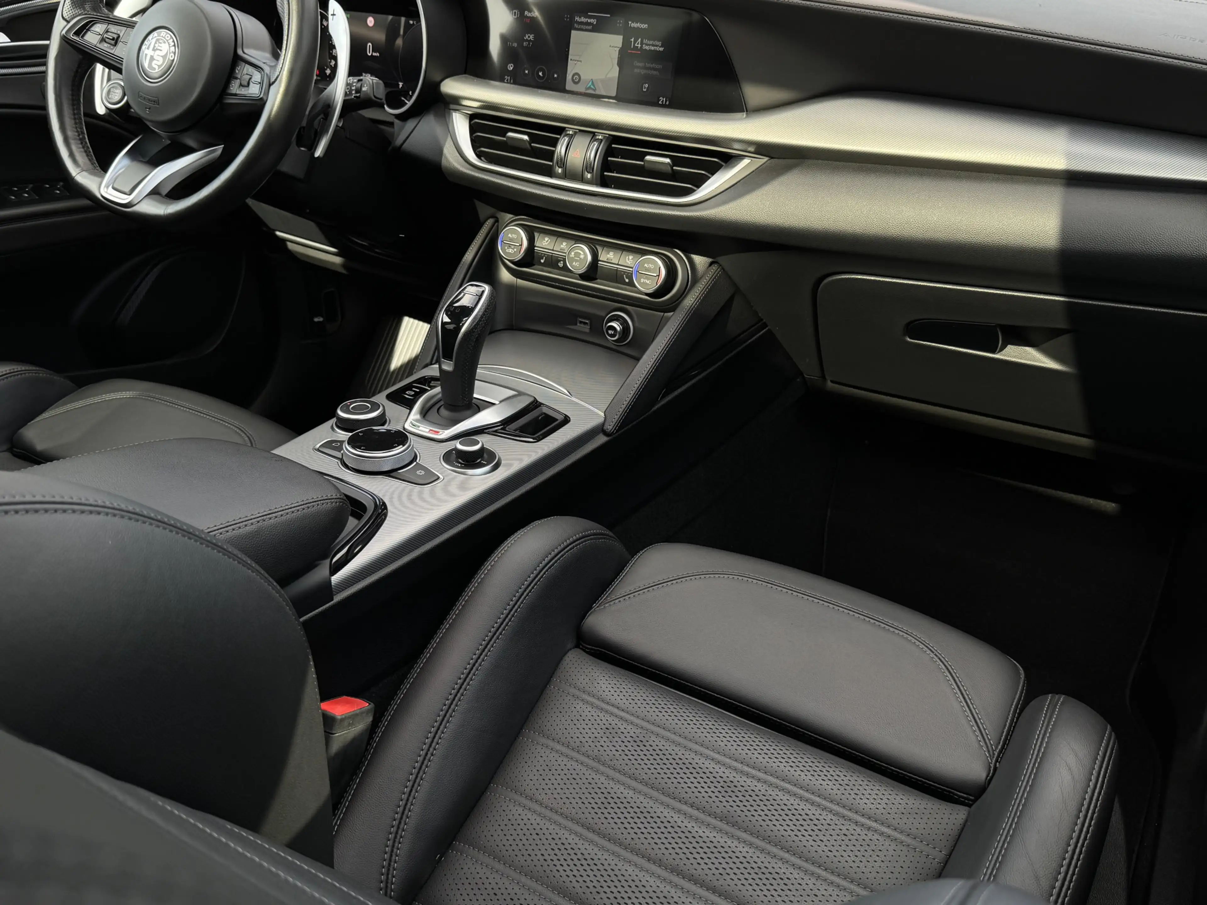 Alfa Romeo Stelvio 2.0 T GME AWD Veloce | BTW-auto! | Schuifdak | H+K — photo 40