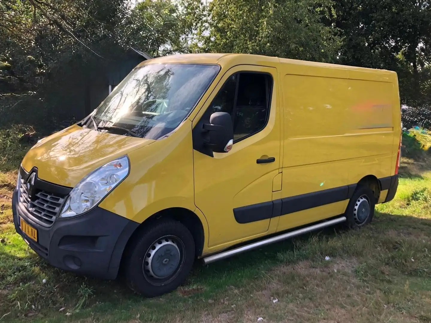 Renault Master Master 2.3 dCi 130 pk L1H1 Geel - 1