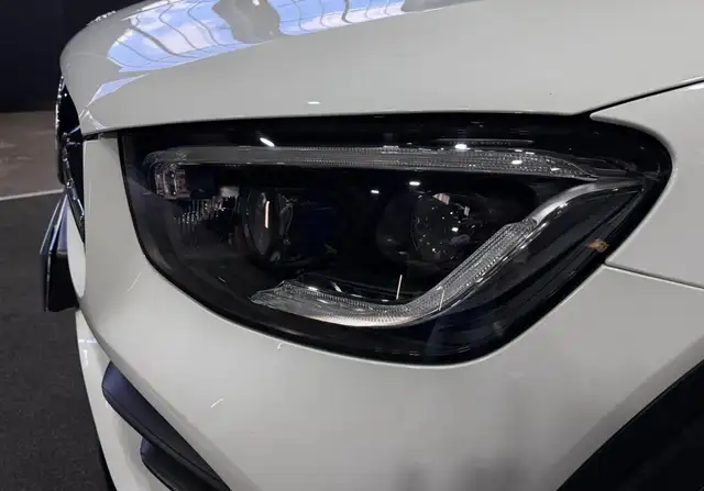 Mercedes-Benz GLC view 6