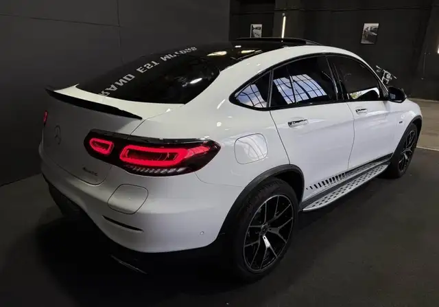 Mercedes-Benz GLC view 14