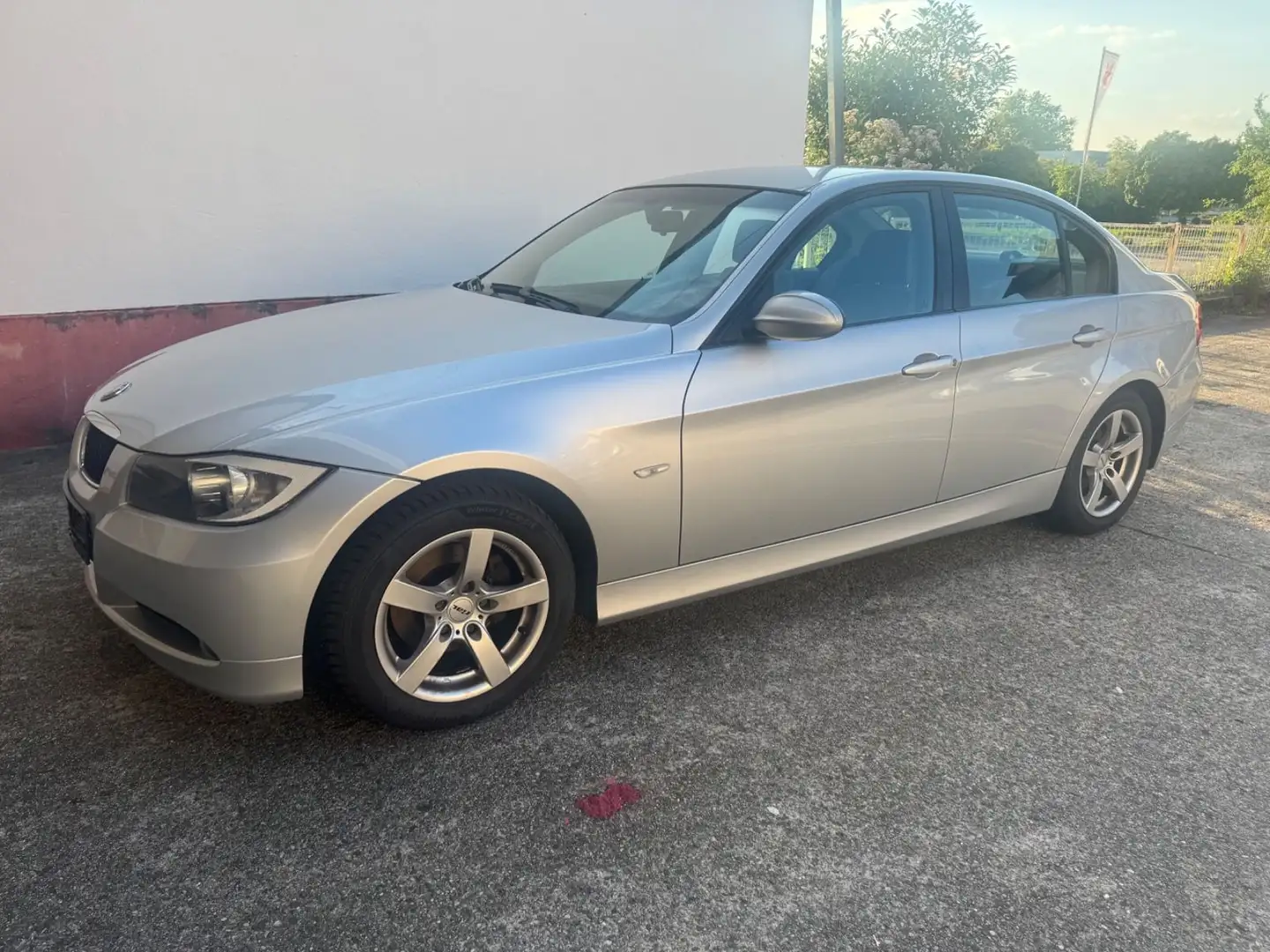 BMW 320 Baureihe 3 Lim. 320i*STEUERKETTE NEU Silber - 1