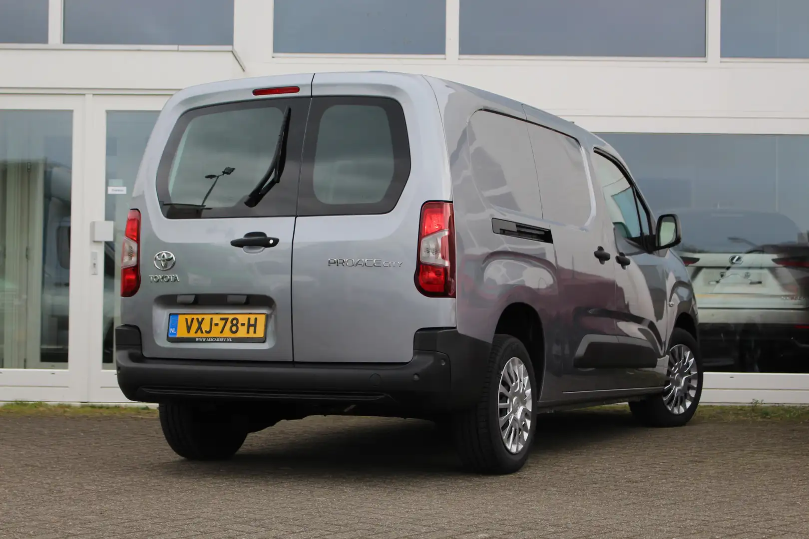 Toyota Proace City 1.5 D-4D Lang I Live Long I Applecarplay I Fabriek Grau - 2