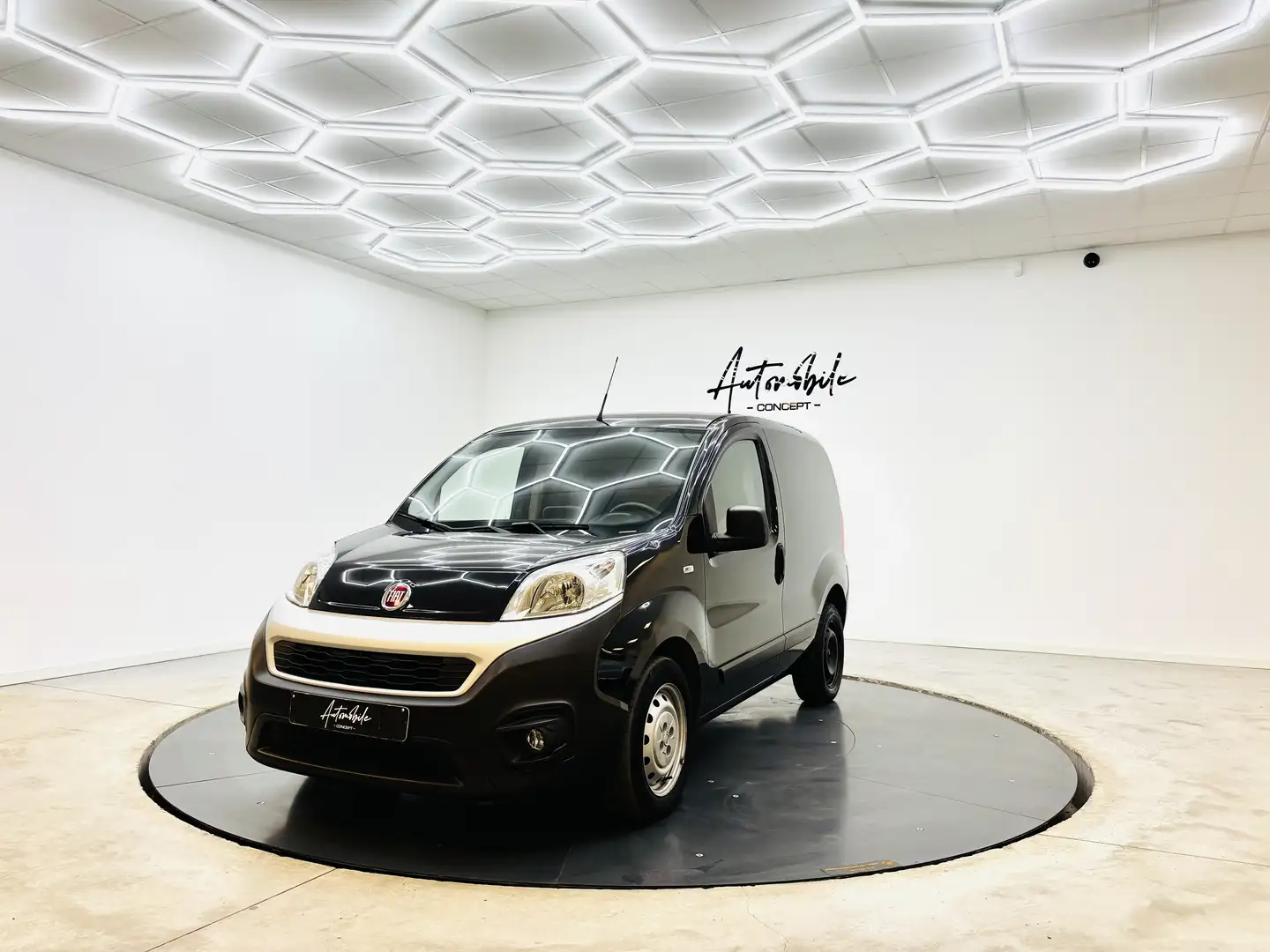 Fiat Fiorino ✅1AN GARANTIE✅UTILITAIRE✅RADAR ARRIÈRE✅ Noir - 1