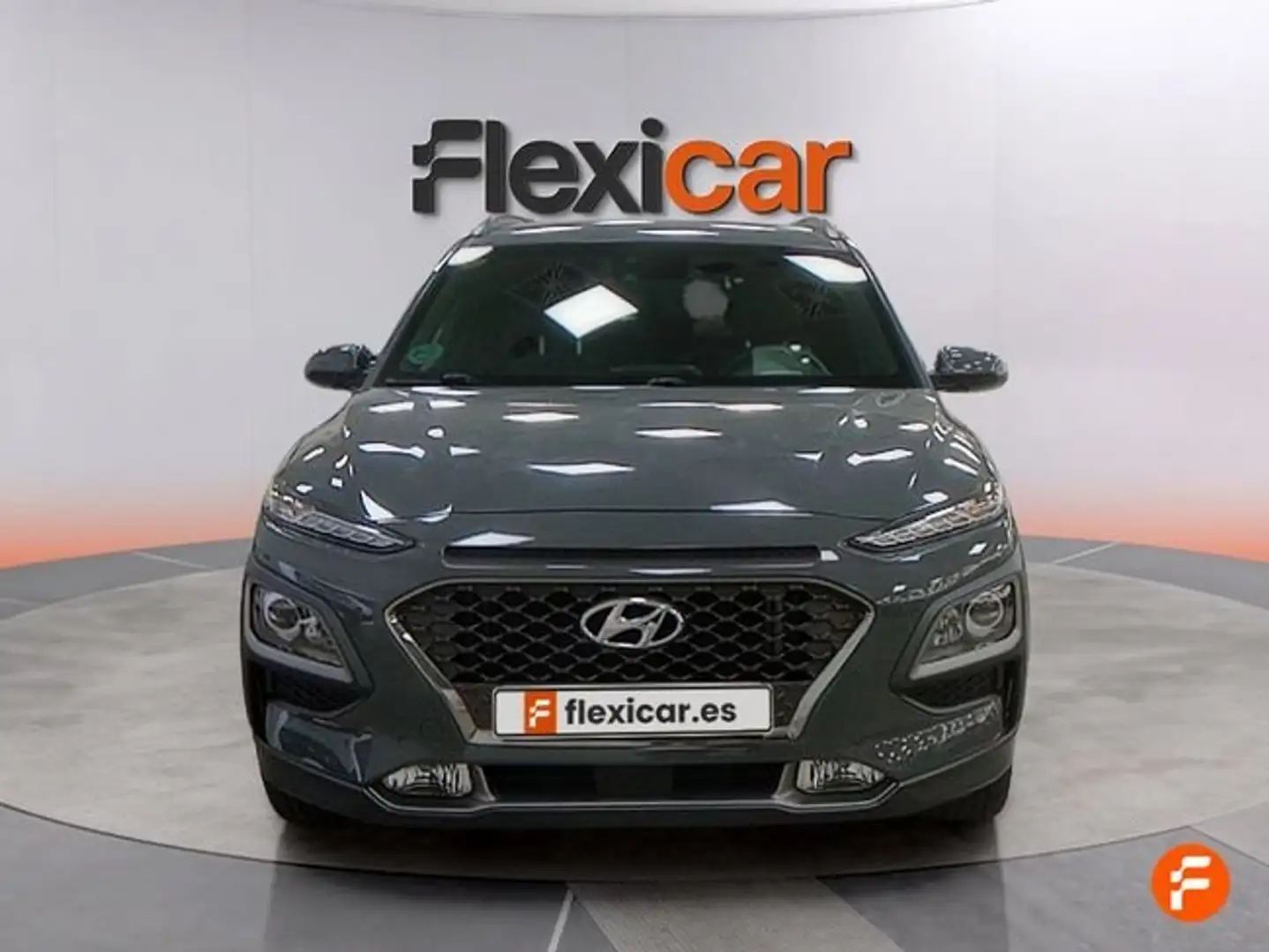 Hyundai KONA 1.0 TGDI Essence 4x2 Gris - 2