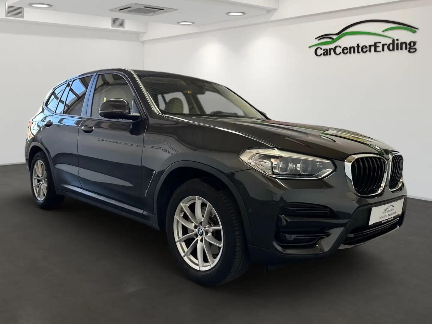 BMW X3 xDrive20i*LED*NaviLive*360*Pano*Leder*HUD*DAB Gris - 2