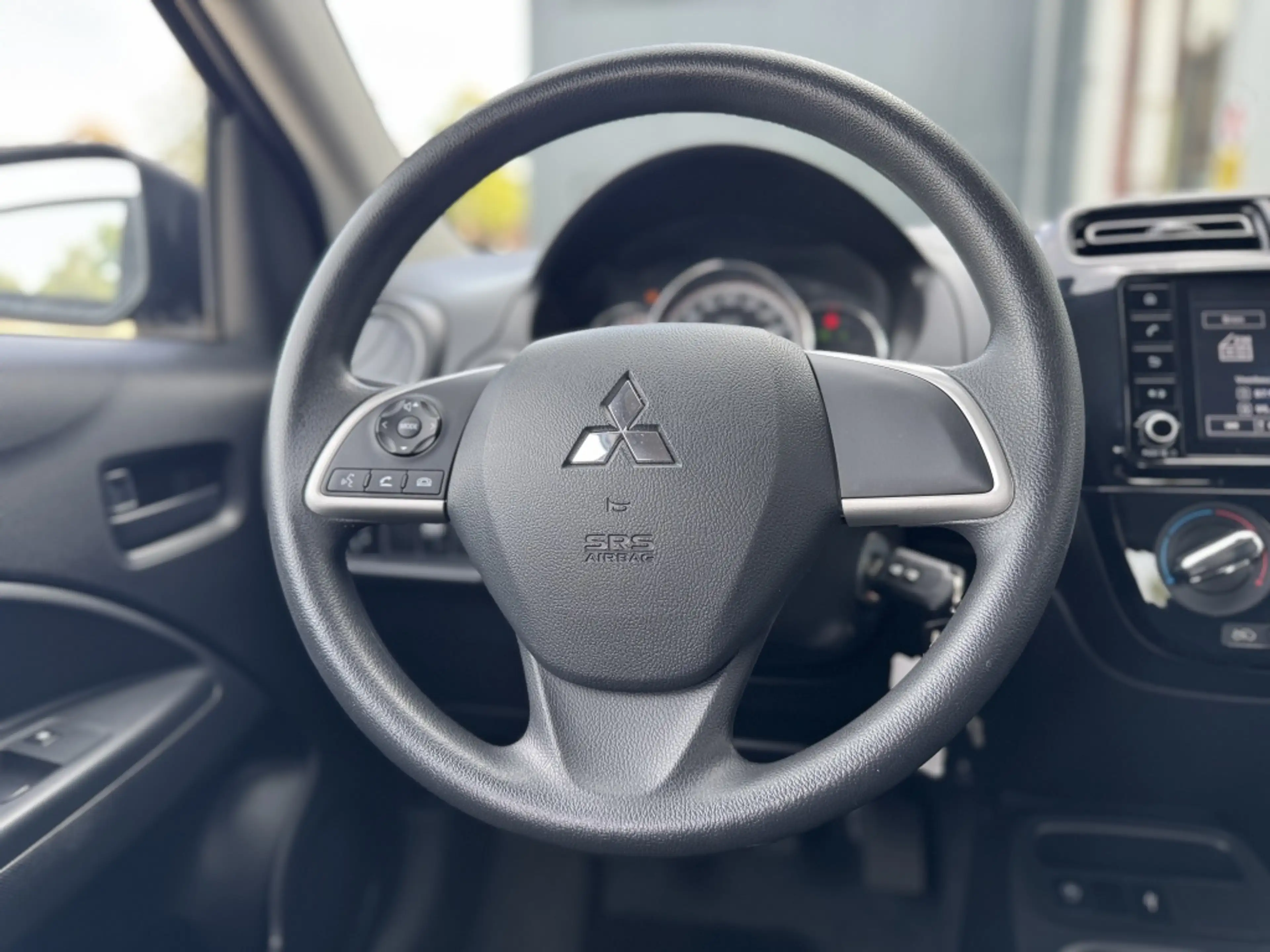 Mitsubishi Space Star 1.2 Connect+ — photo 13