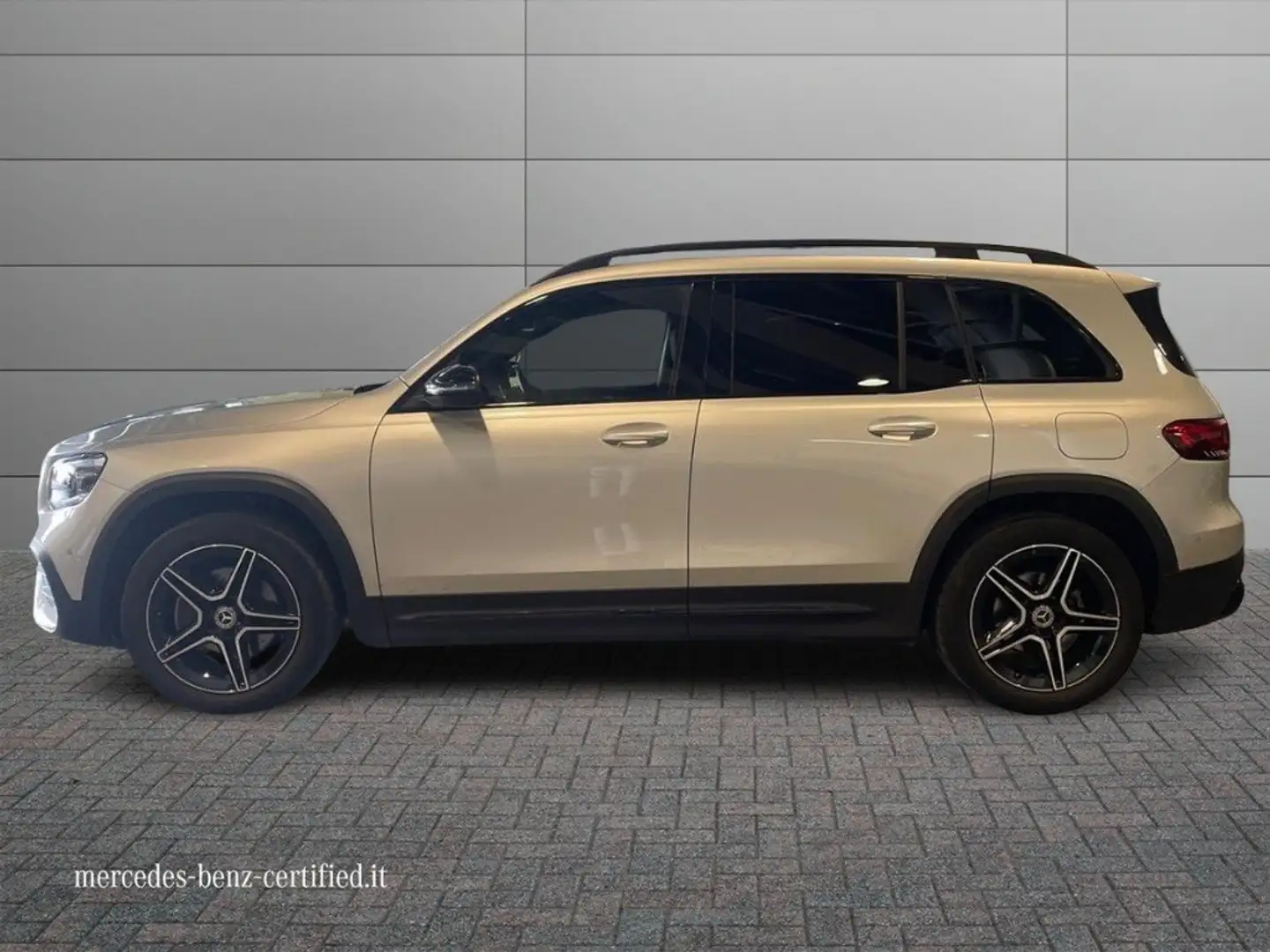 Mercedes-Benz GLB 200 - GLB 200 d Premium auto Argento - 2