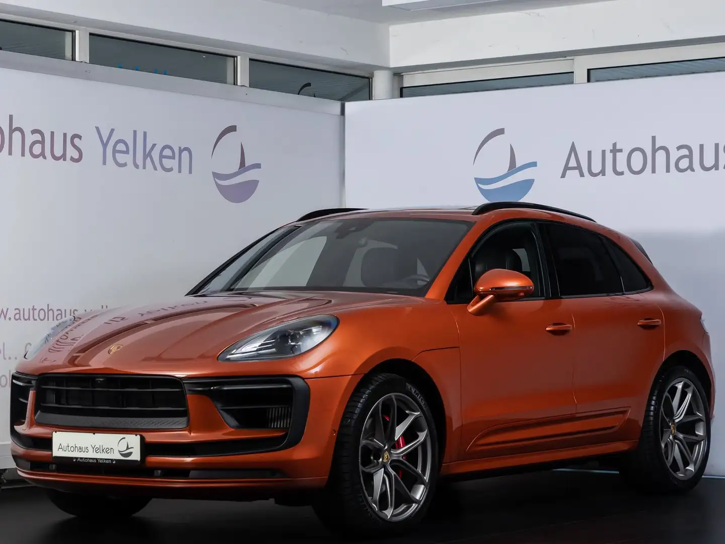Porsche Macan S SportDesign*PANO*LUFT*360*BOSE*21" Pomarańczowy - 2