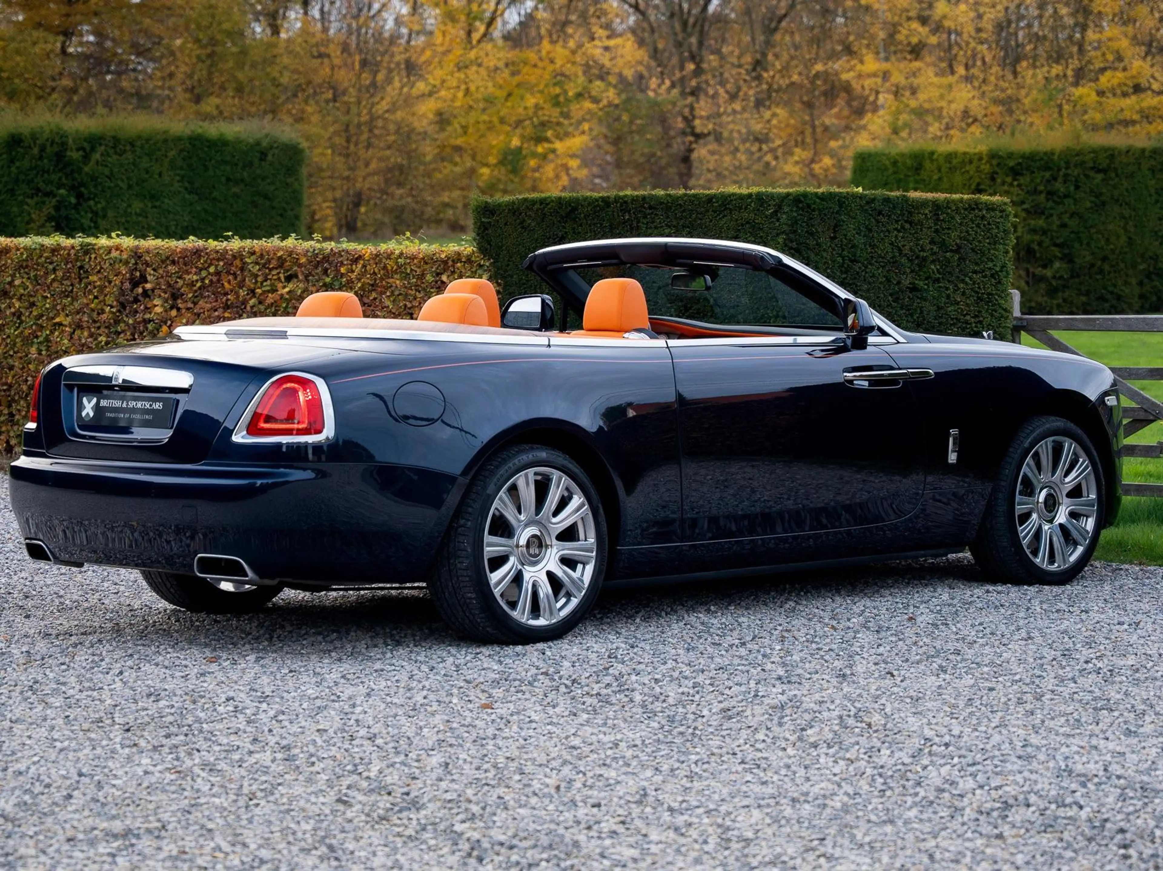 Rolls-Royce Dawn 6.6l V12 — photo 6