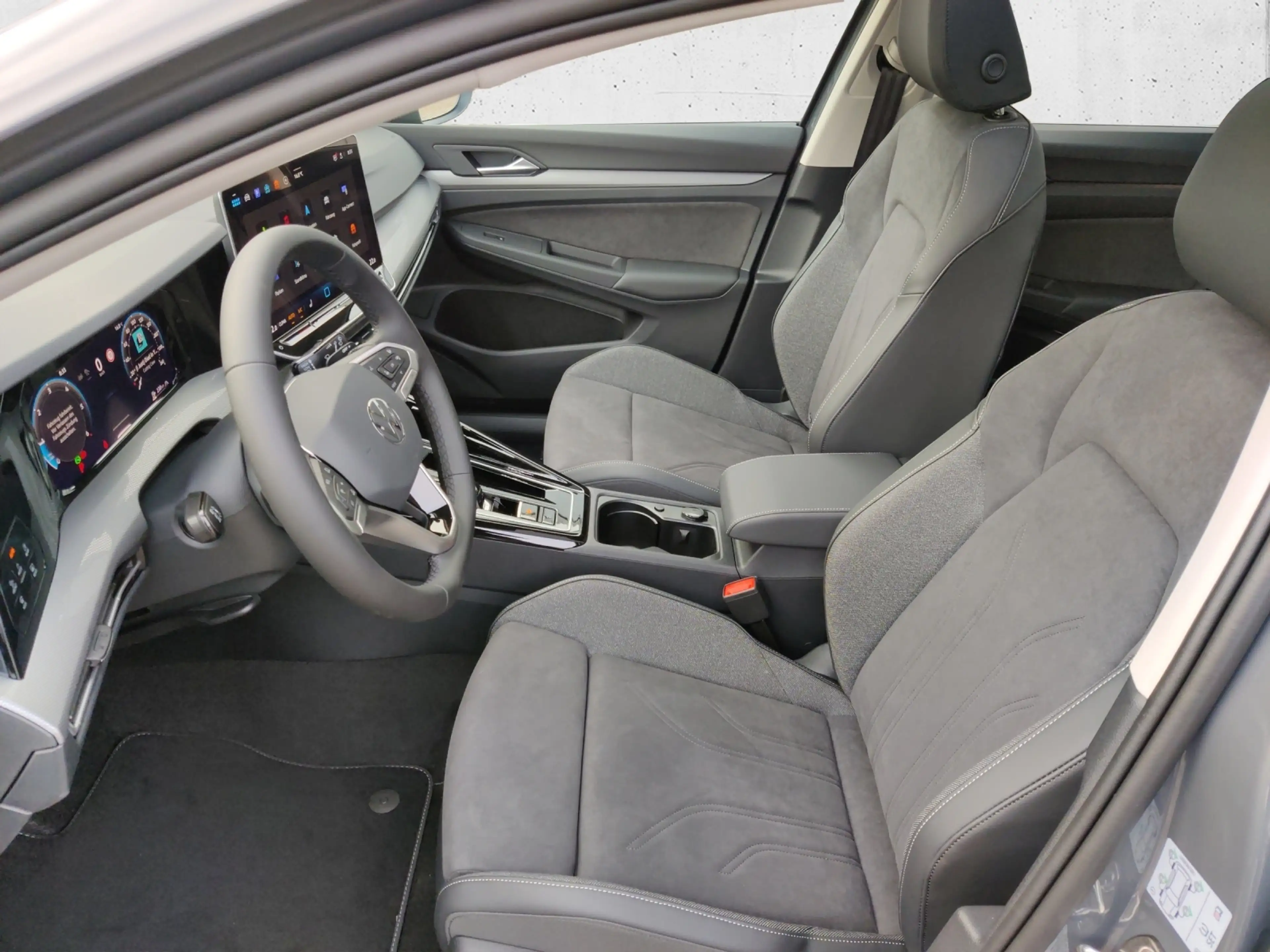 Volkswagen Golf Variant Style 2,0 l TDI 7-Gang Klima Navi Panorama Matrix — photo 11
