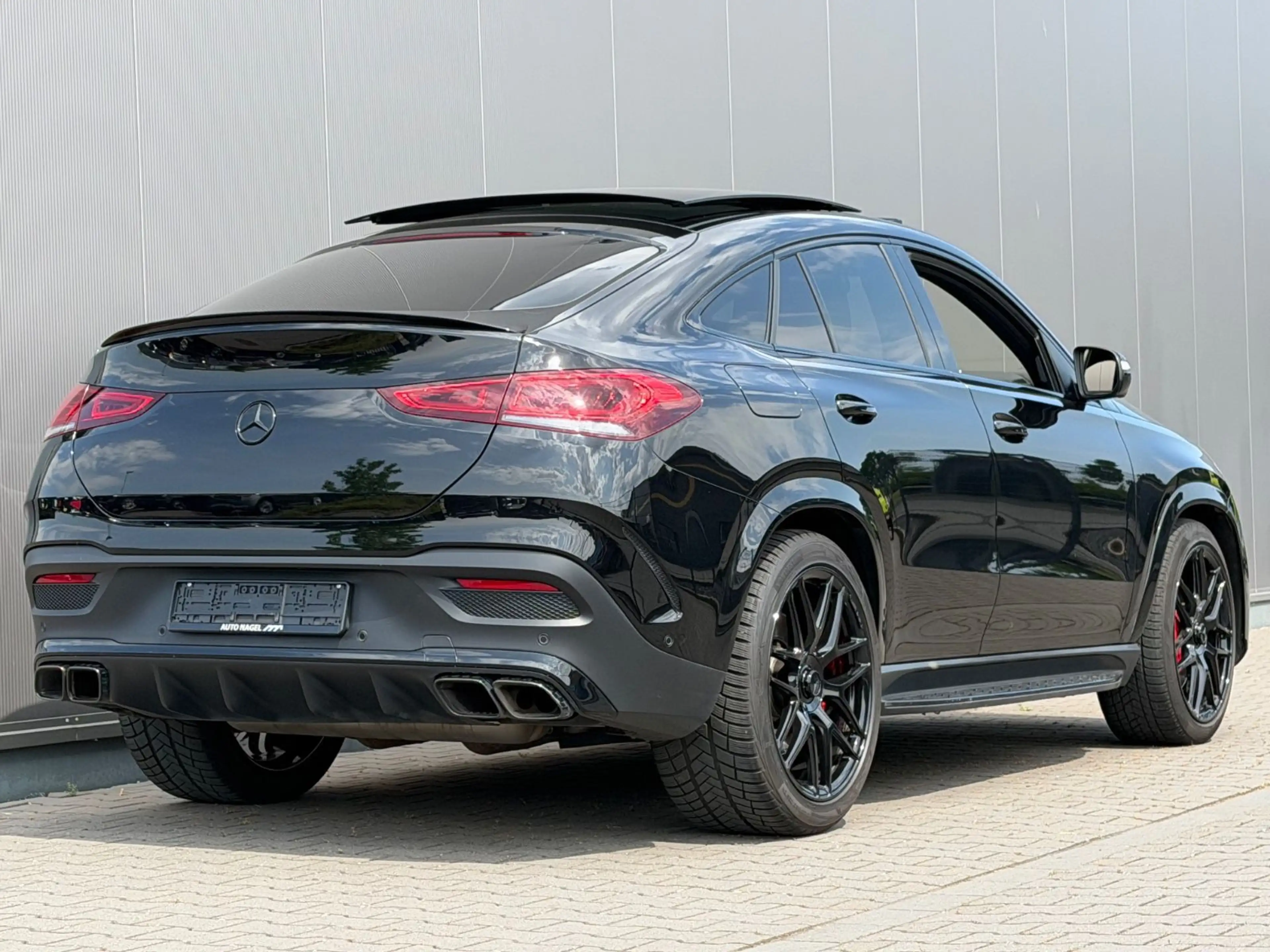 Mercedes-Benz GLE 63 AMG GLE 63S AMG Coupe Perf.Burmester Pano CarbonVOLL — photo 3