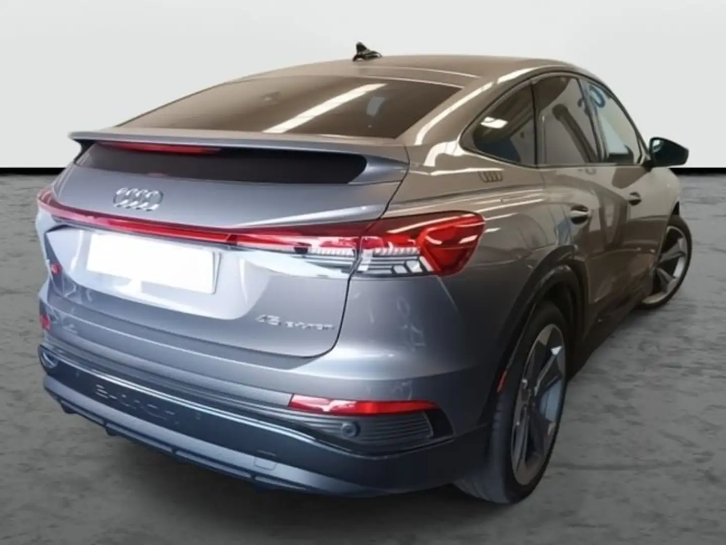 Audi Q4 e-tron Sportback 45 S line 210 kW (285 CV) Gris - 2