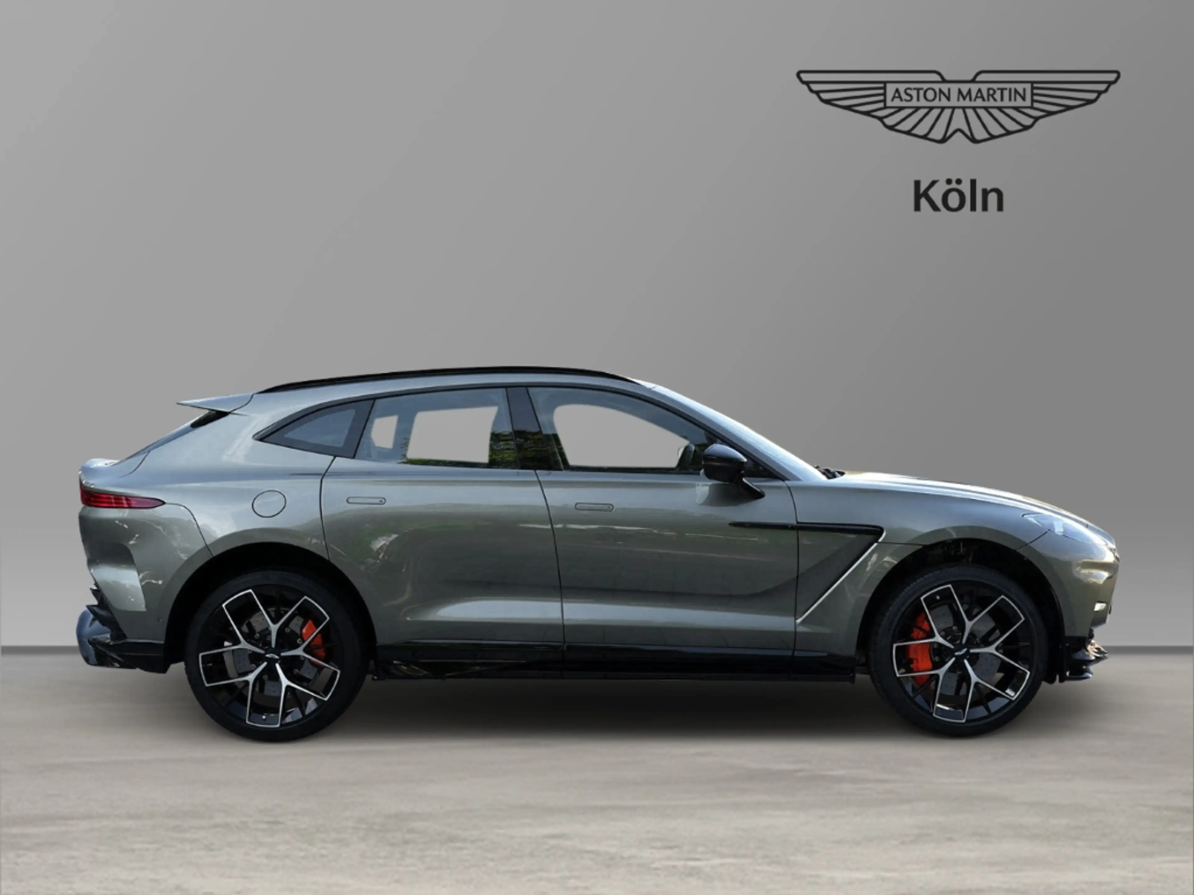 Aston Martin DBX 707 Titanium Grey / Onyx Black — photo 3