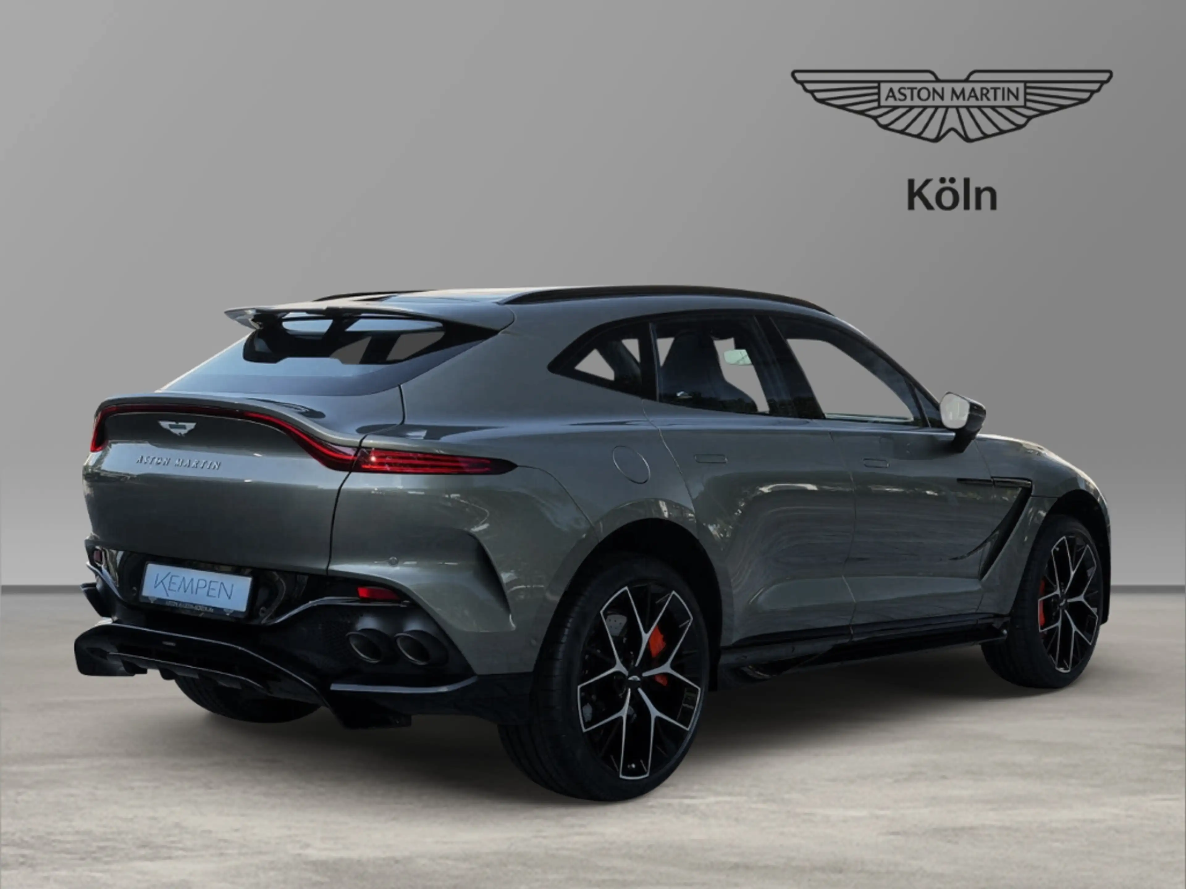 Aston Martin DBX 707 Titanium Grey / Onyx Black — photo 4