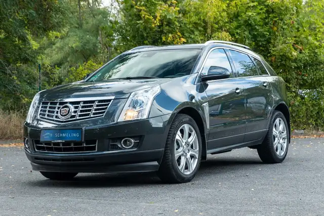 Cadillac SRX Sport Luxury AWD Deutsches-Fahrzeug 60tkm