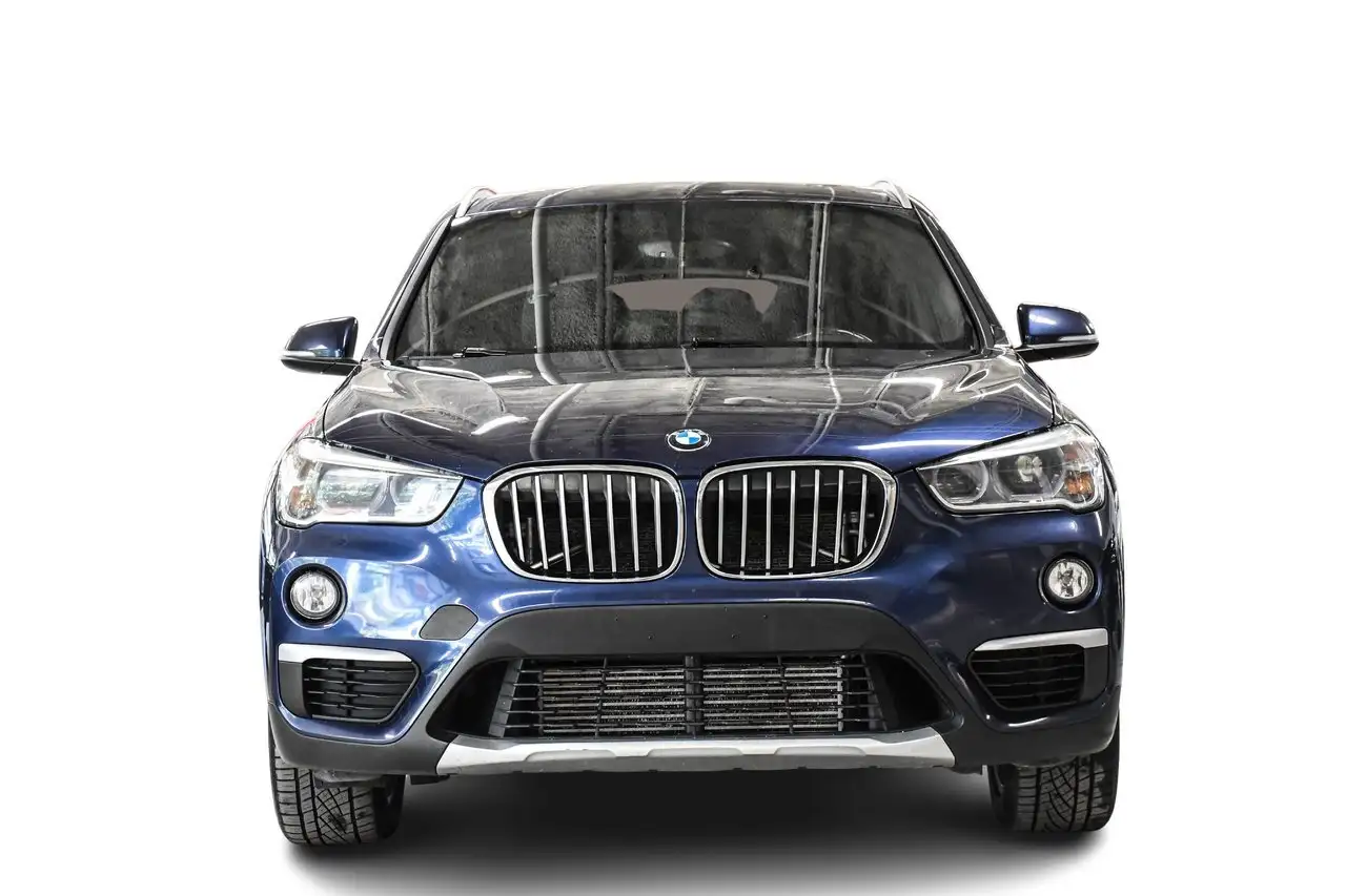 BMW X1 photo BMW X1