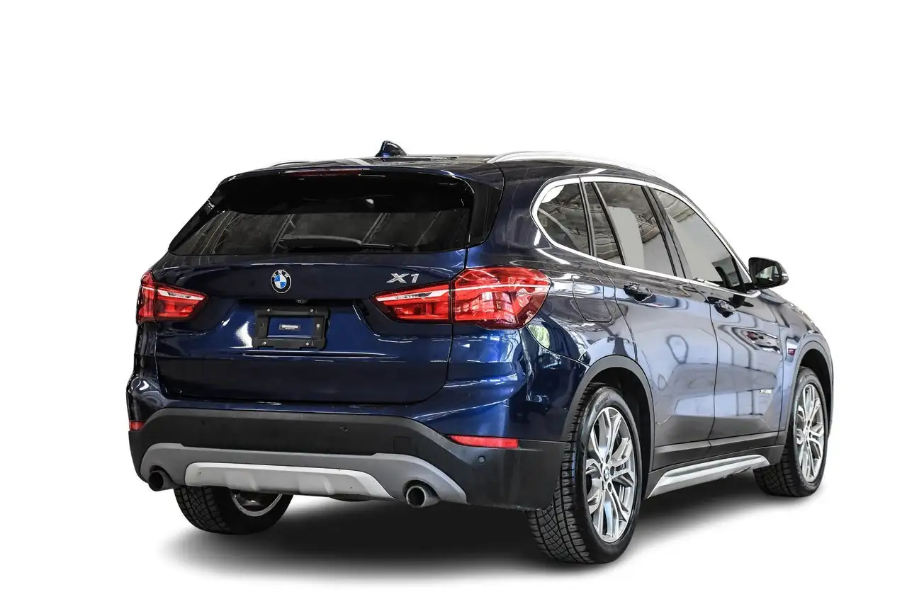 BMW X1 photo BMW X1