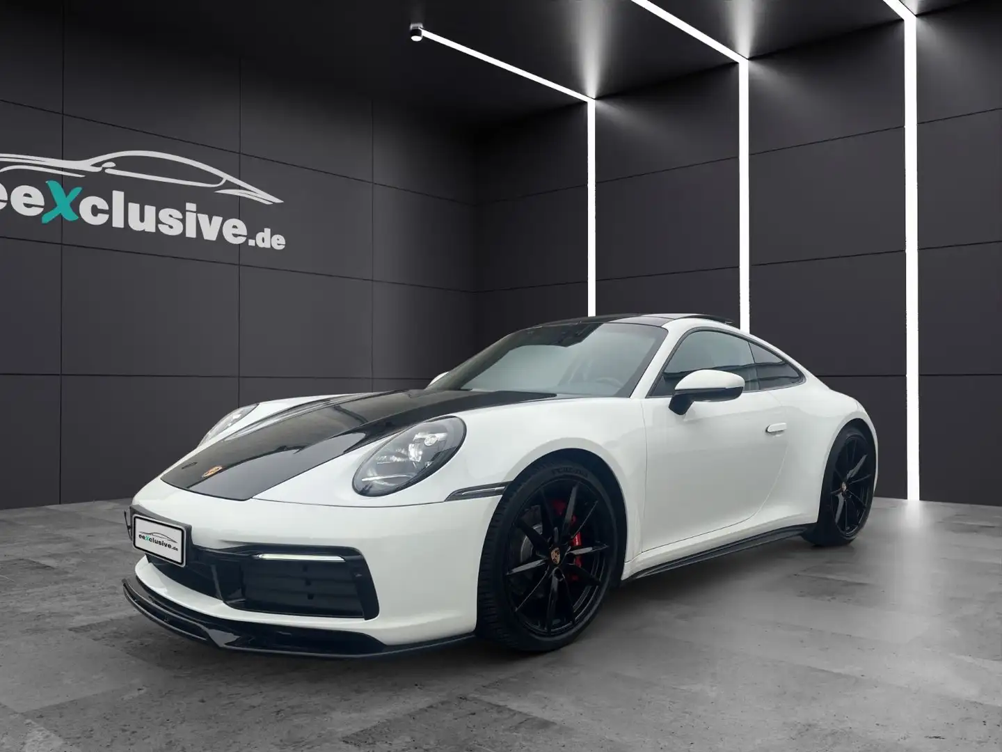 Porsche 992 911 (992) Coupe AiroKit Kamera BOSE SSD Sportabg Weiß - 1