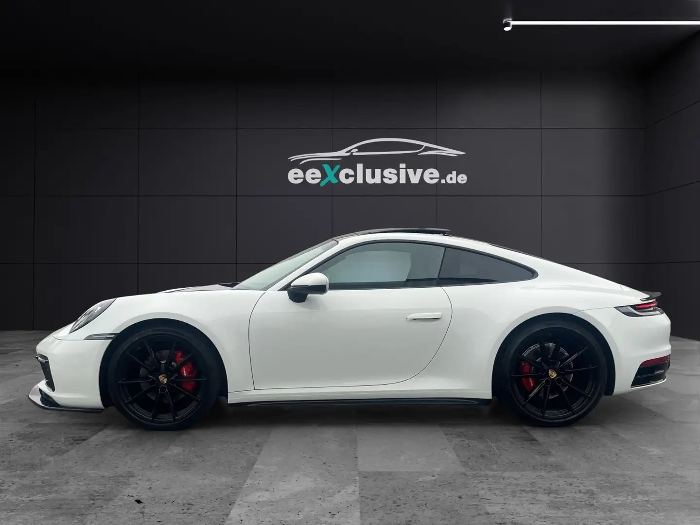 Porsche 992 911 (992) Coupe AiroKit Kamera BOSE SSD Sportabg Weiß - 2