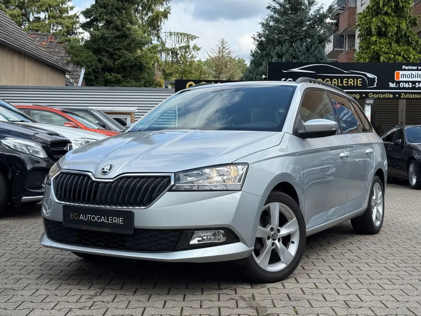 Skoda Fabia Combi Cool Plus 1.0*DAB*NAVI Srebrny - 1