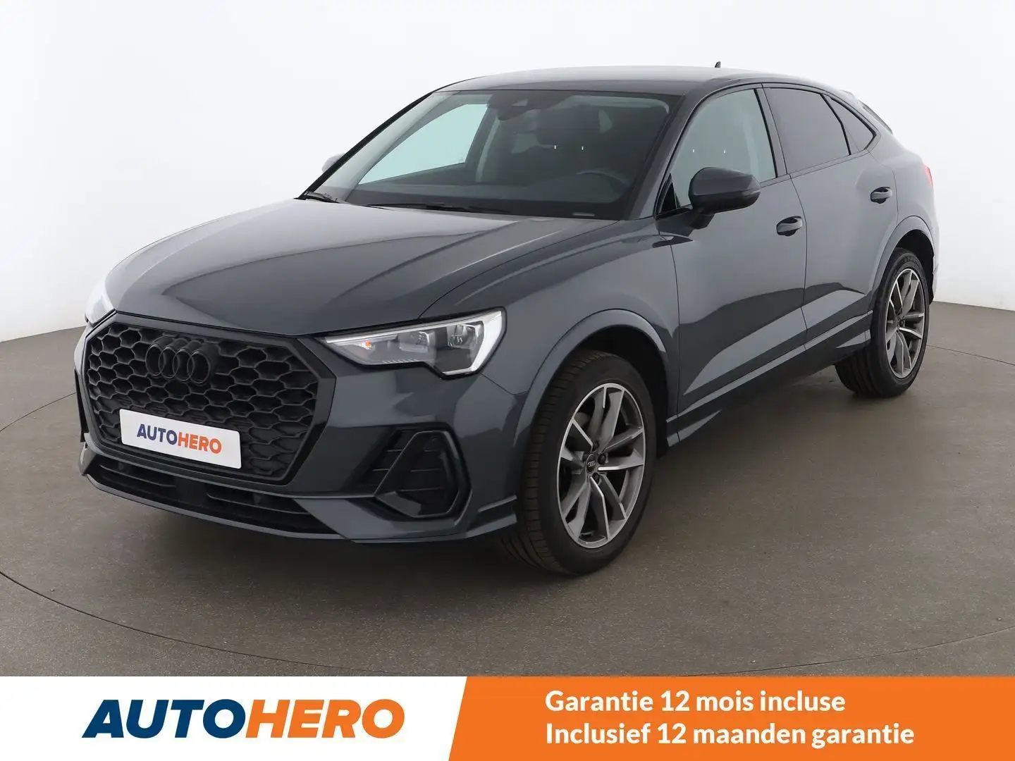 Audi Q3 35 TFSI ACT Gris - 1