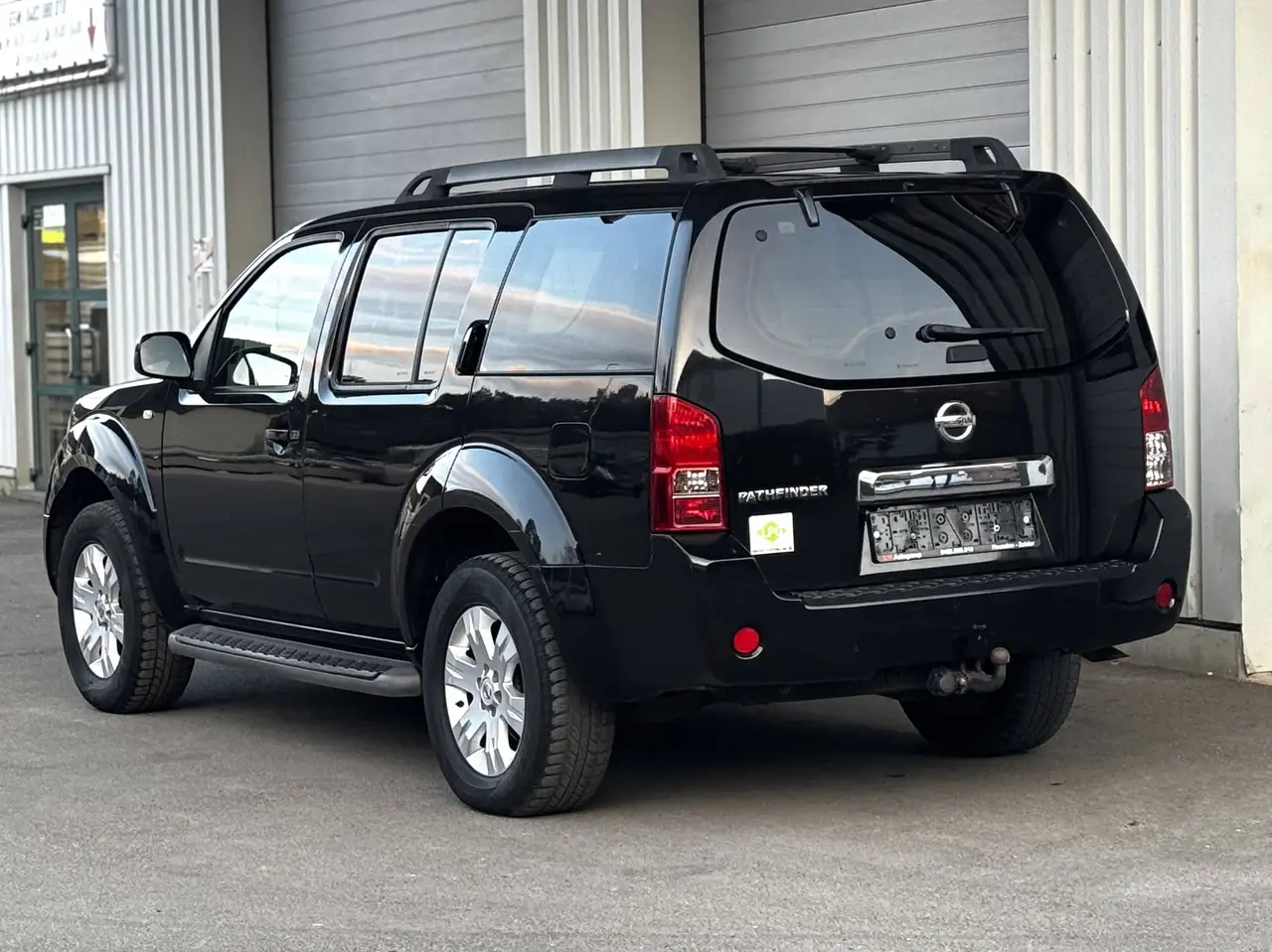 Nissan Pathfinder 4.0/Lichte Vracht/Automaat/LPG/Xenon/3000kg/ — foto 5