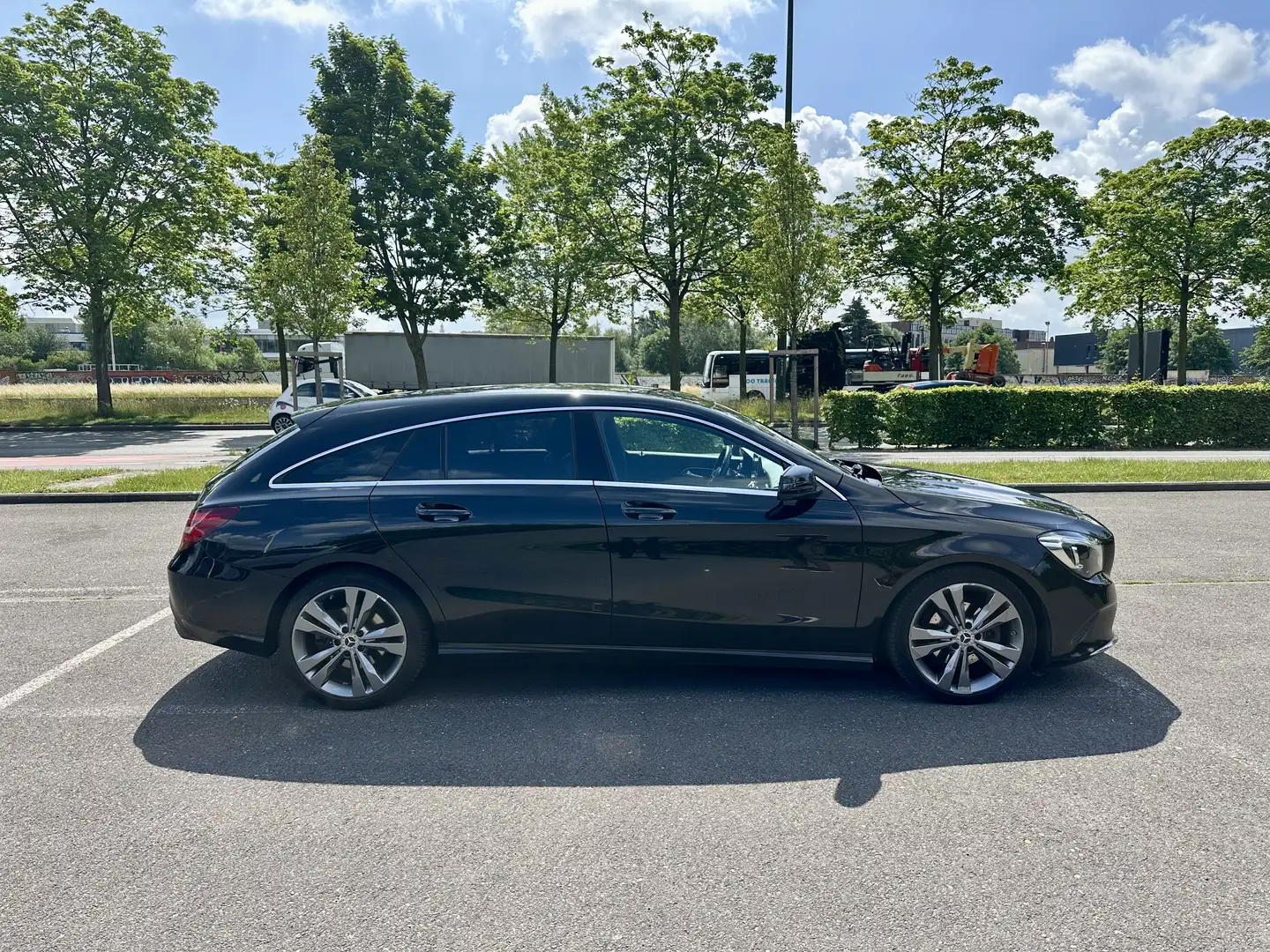 Mercedes-Benz CLA 180 d - 2