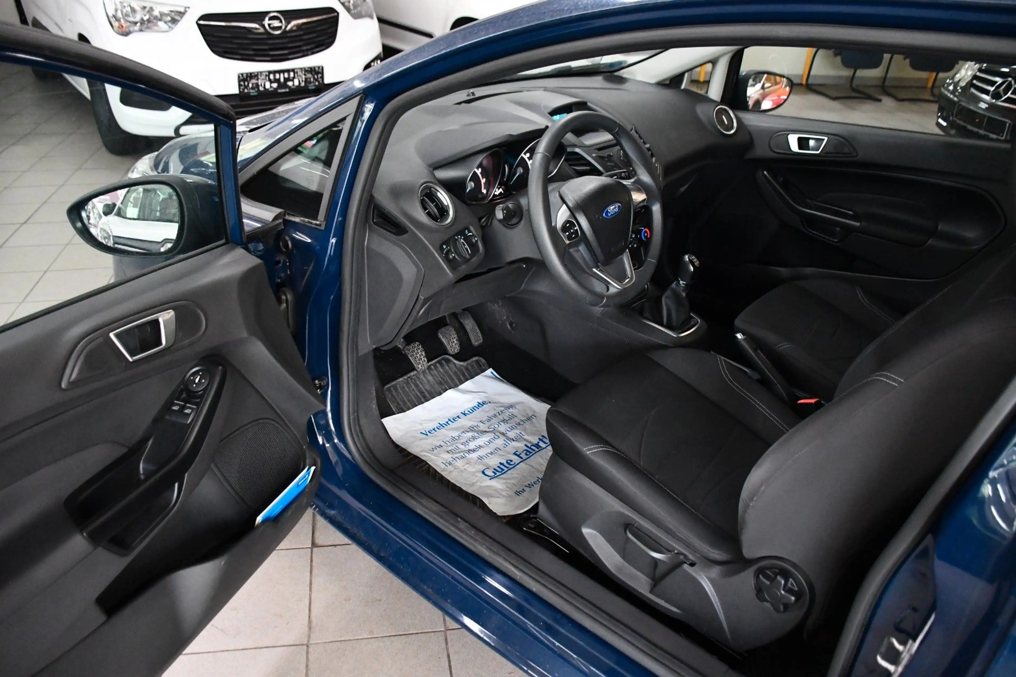Ford Fiesta Trend *1. Hand* Top Zustand* — photo 9