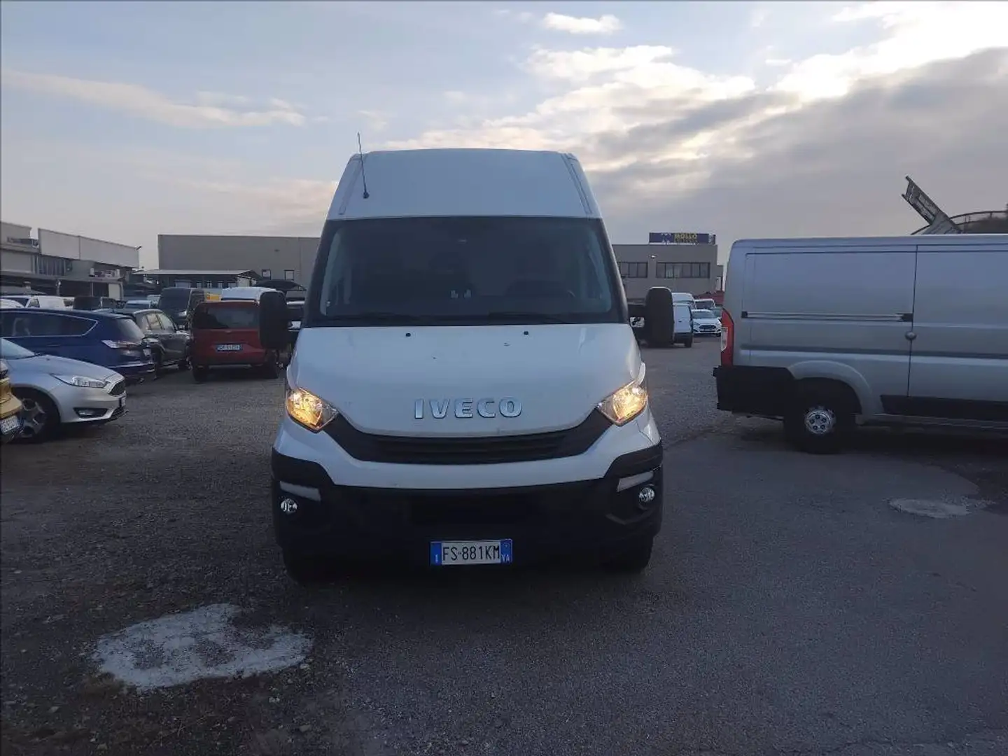 Iveco Daily 35 S14 V H2 3520  SOLO PER COMMERCIANTI Blanc - 2