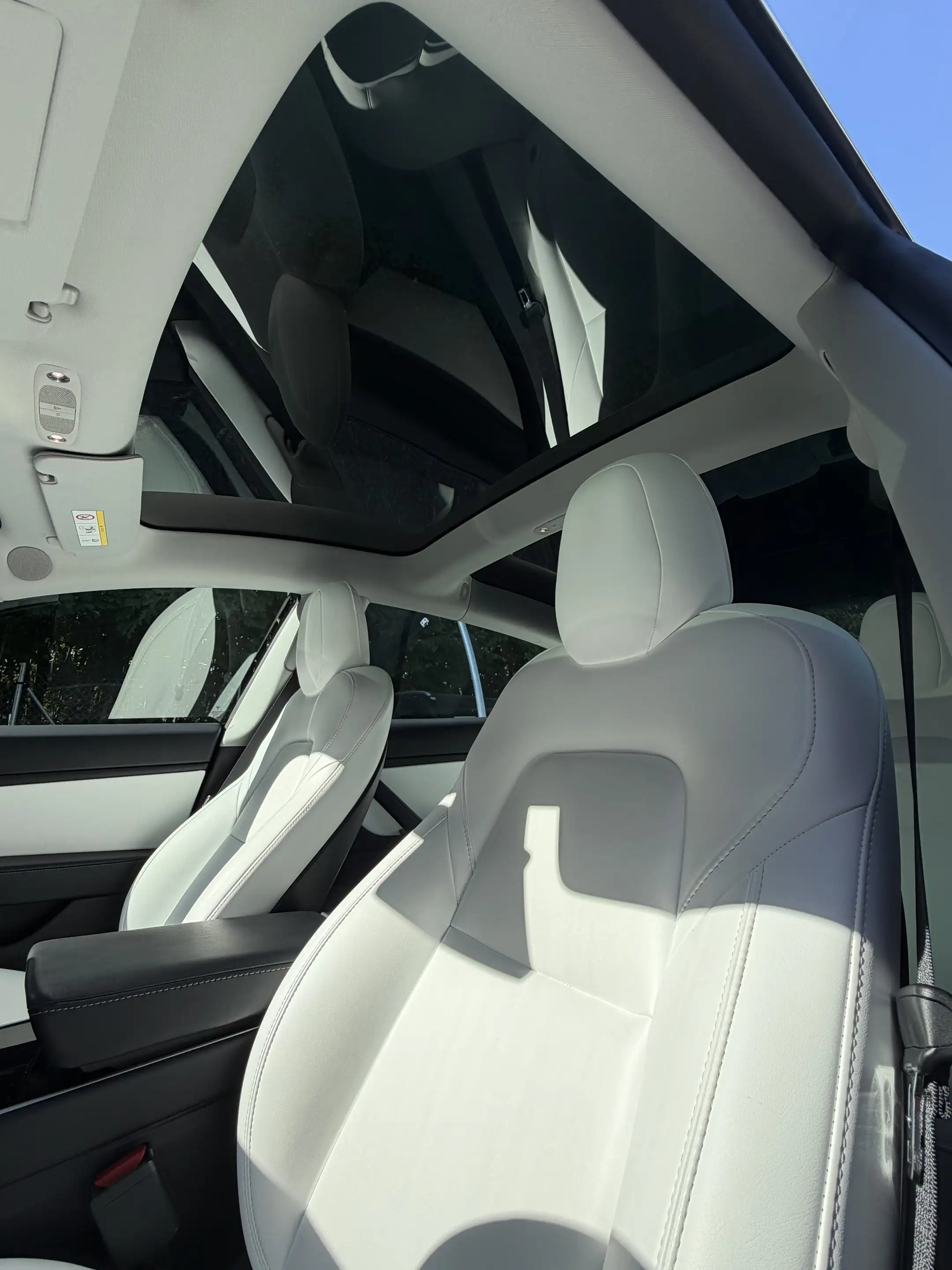Tesla Model 3 Model 3 Performance DUAL AWD MAX Range / Ab 294 Eu — photo 9