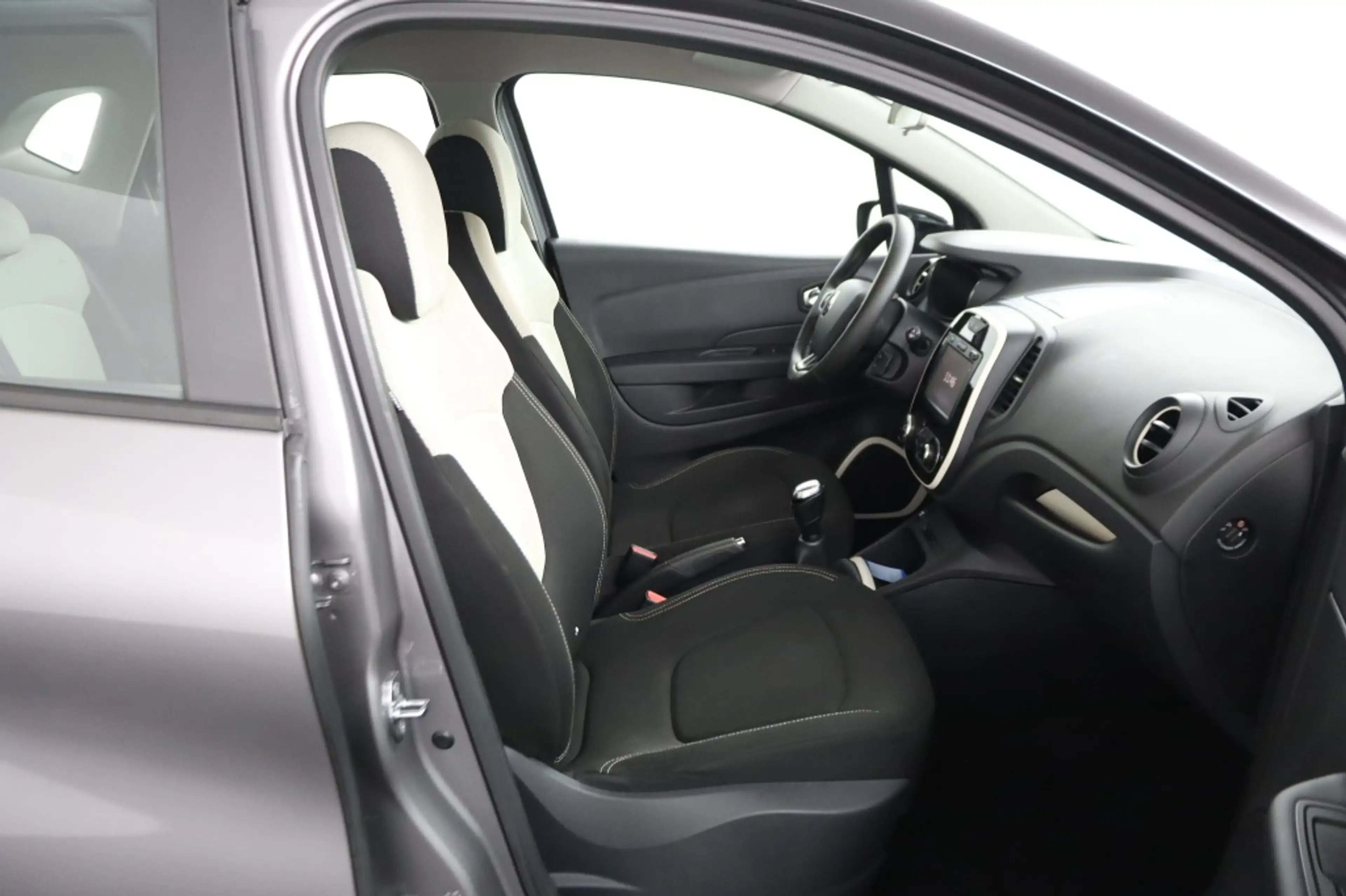 Renault Captur 0.9 TCE LIFE ECC/CRUISE/BLUETOOTH/PARK.SENS/LMV/TR — photo 15