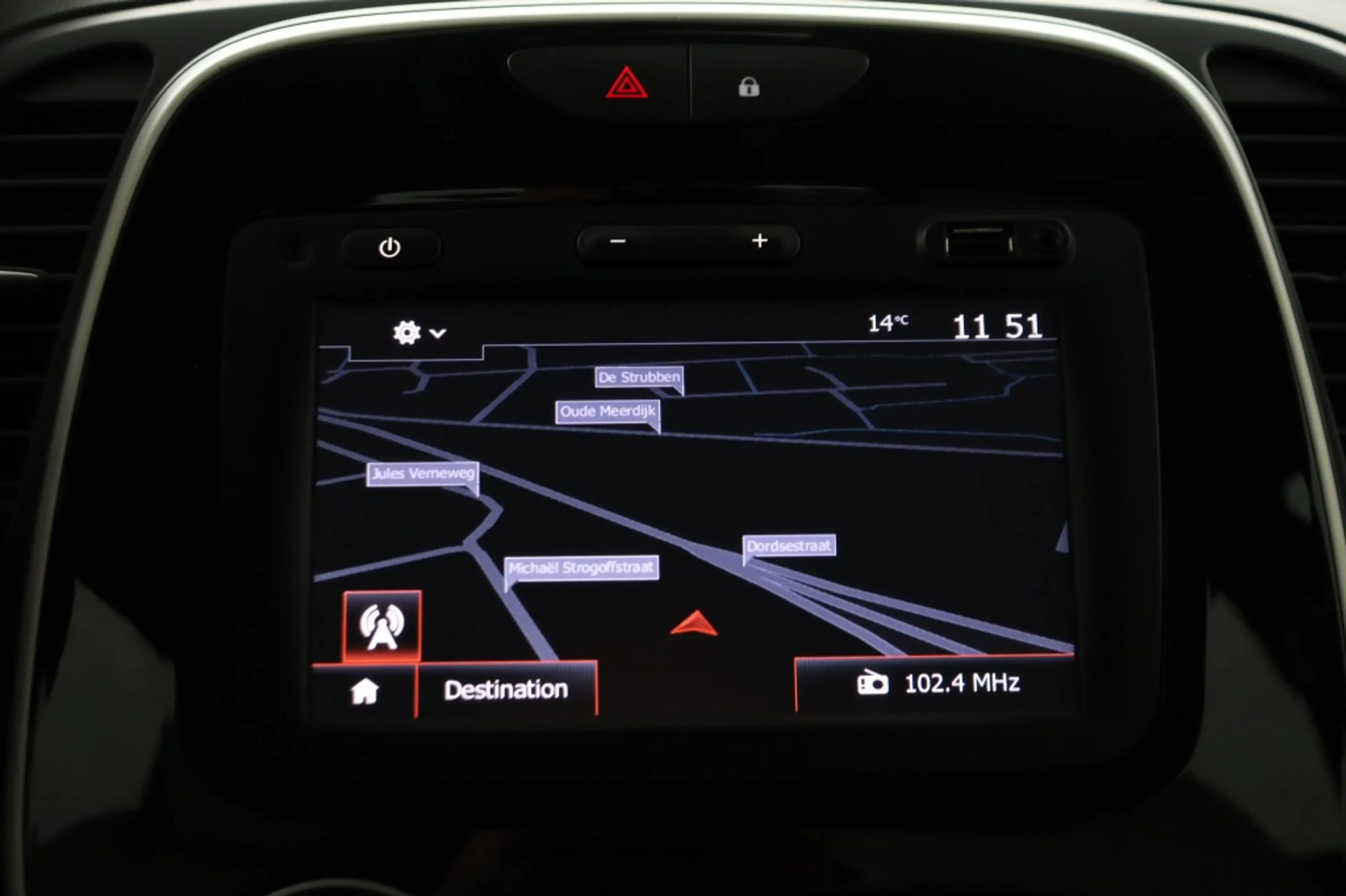 Renault Captur 0.9 TCE LIFE ECC/CRUISE/BLUETOOTH/PARK.SENS/LMV/TR — photo 20