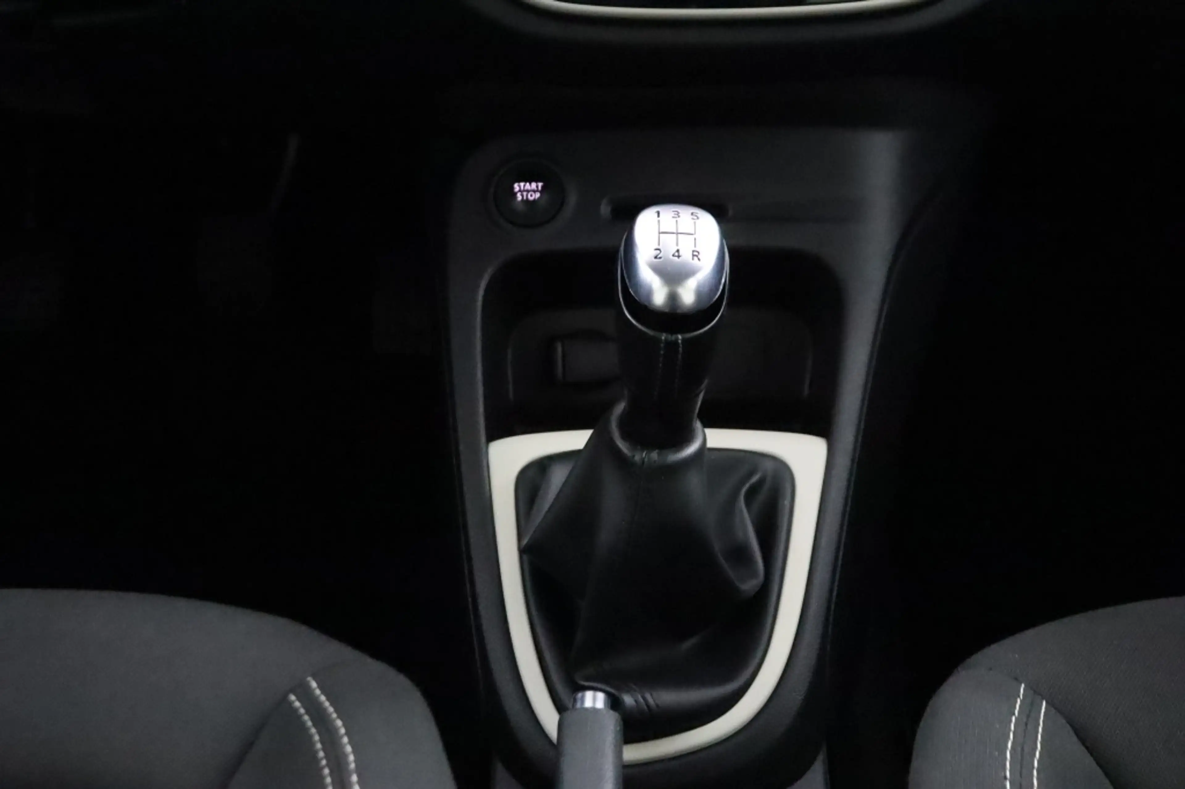 Renault Captur 0.9 TCE LIFE ECC/CRUISE/BLUETOOTH/PARK.SENS/LMV/TR — photo 26