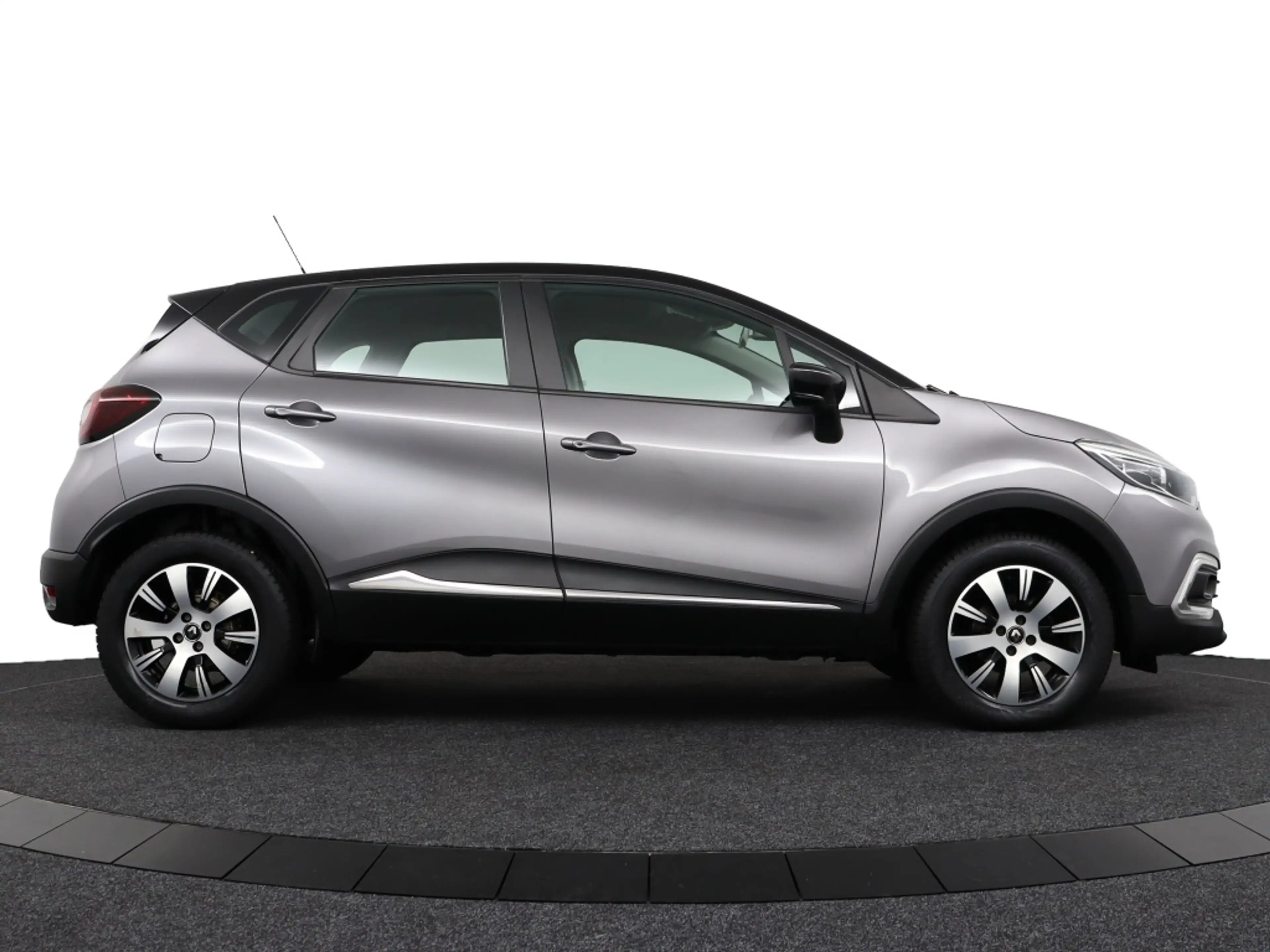 Renault Captur 0.9 TCE LIFE ECC/CRUISE/BLUETOOTH/PARK.SENS/LMV/TR — photo 6