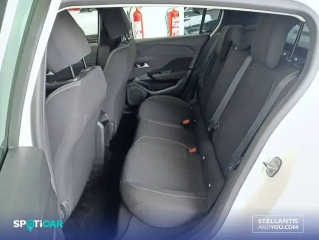 Peugeot 308 view 10