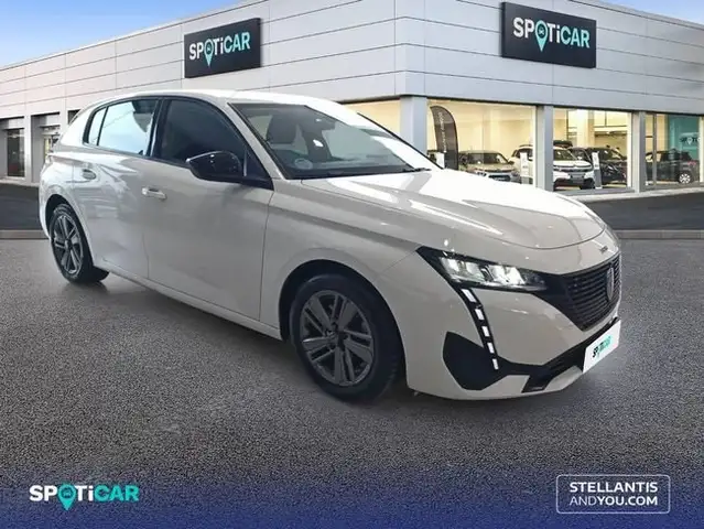 Peugeot 308 view 3