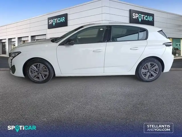 Peugeot 308 view 4