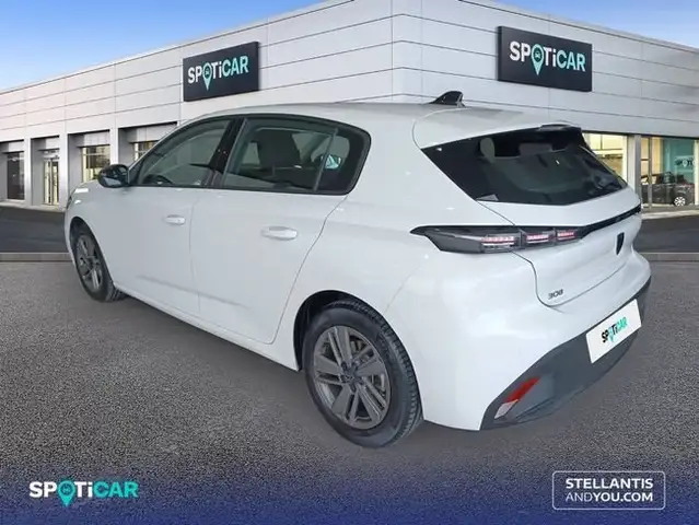 Peugeot 308 view 5